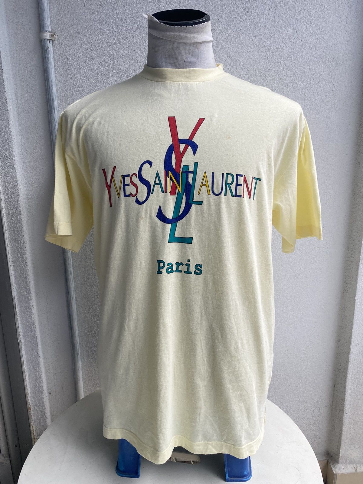 Yves Saint Laurent Vintage YSL Spell out tshirt Size US L / EU 52-54 / 3 - 1 Thumbnail