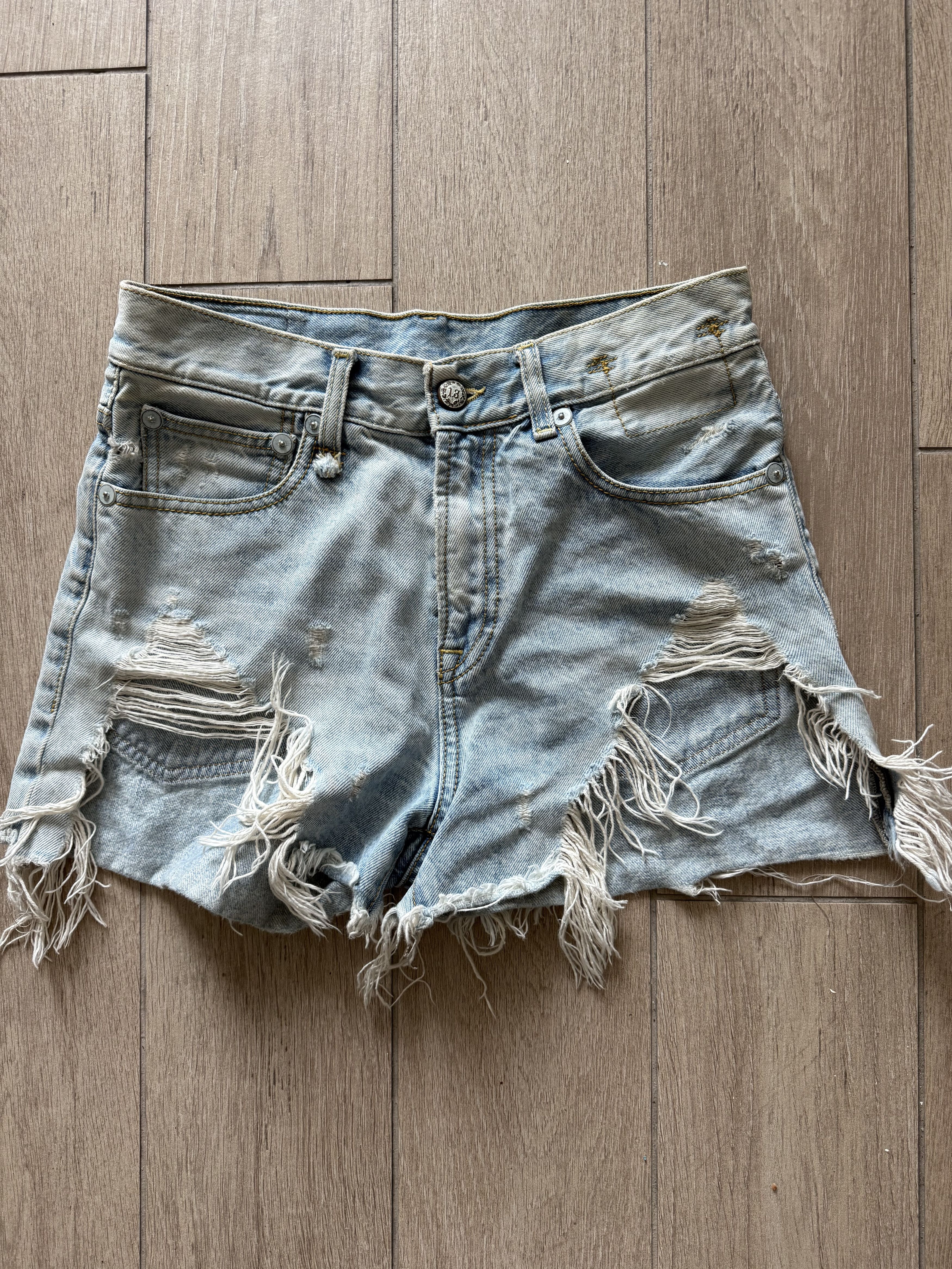 R13 jean short Size 26" / US 2 / IT 38 - 1 Thumbnail