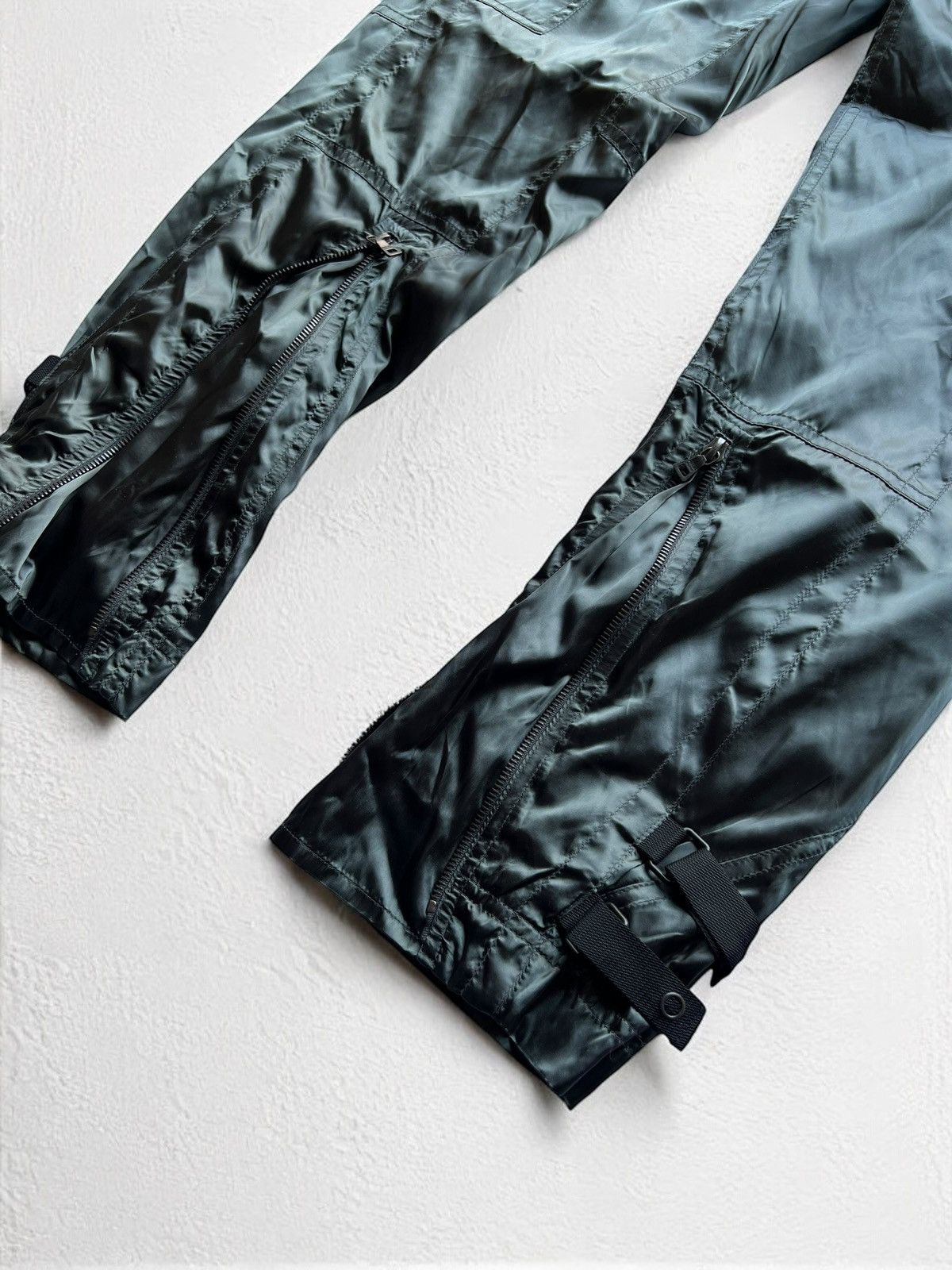 Prada Prada Archive Astro Nylon Bondage Cargo Pants vintage Size US 28 / EU 44 - 9 Thumbnail