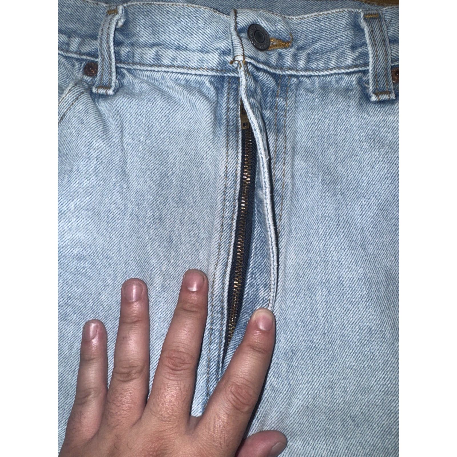 VINTAGE Levi’s 550 Relaxed Fit Jeans Stone Wash Blue 38x34 Made in USA 90s Denim