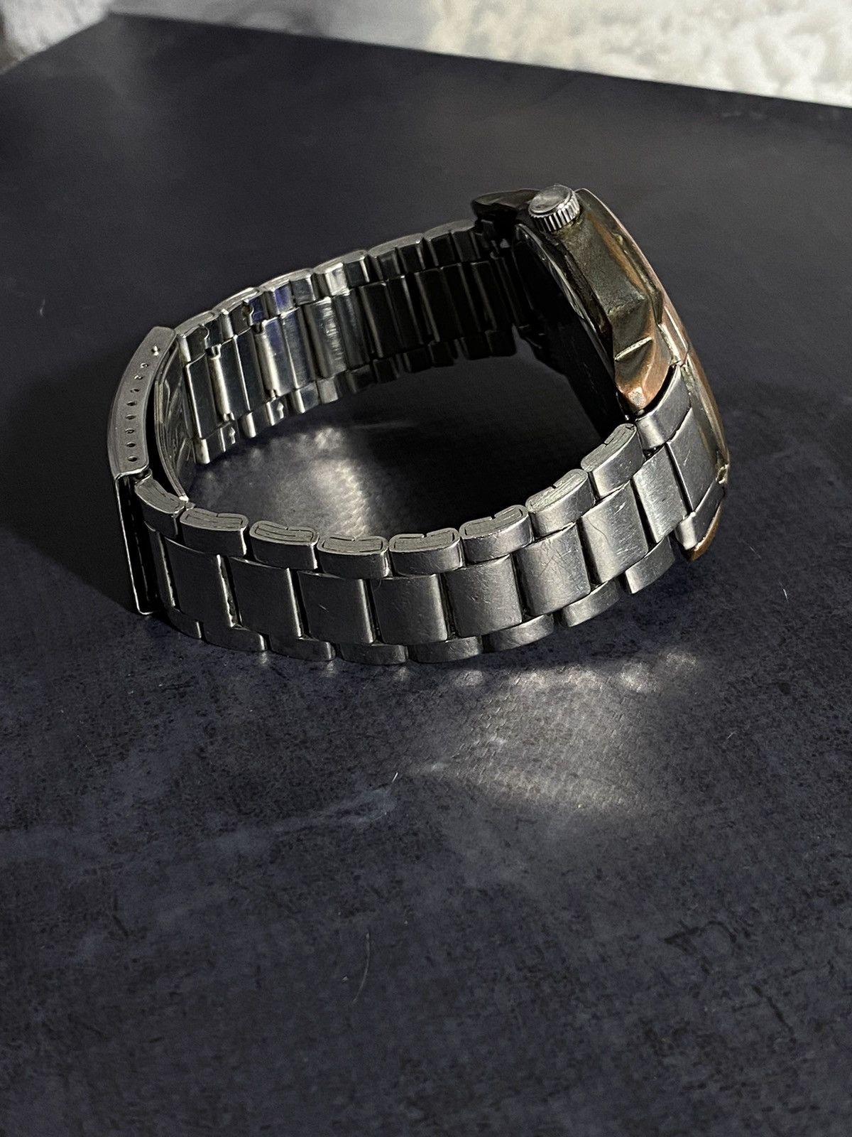 Japanese Brand Q&Q Vintage Quartz Watch Black Dial Japanese Brand Size ONE SIZE - 3 Thumbnail