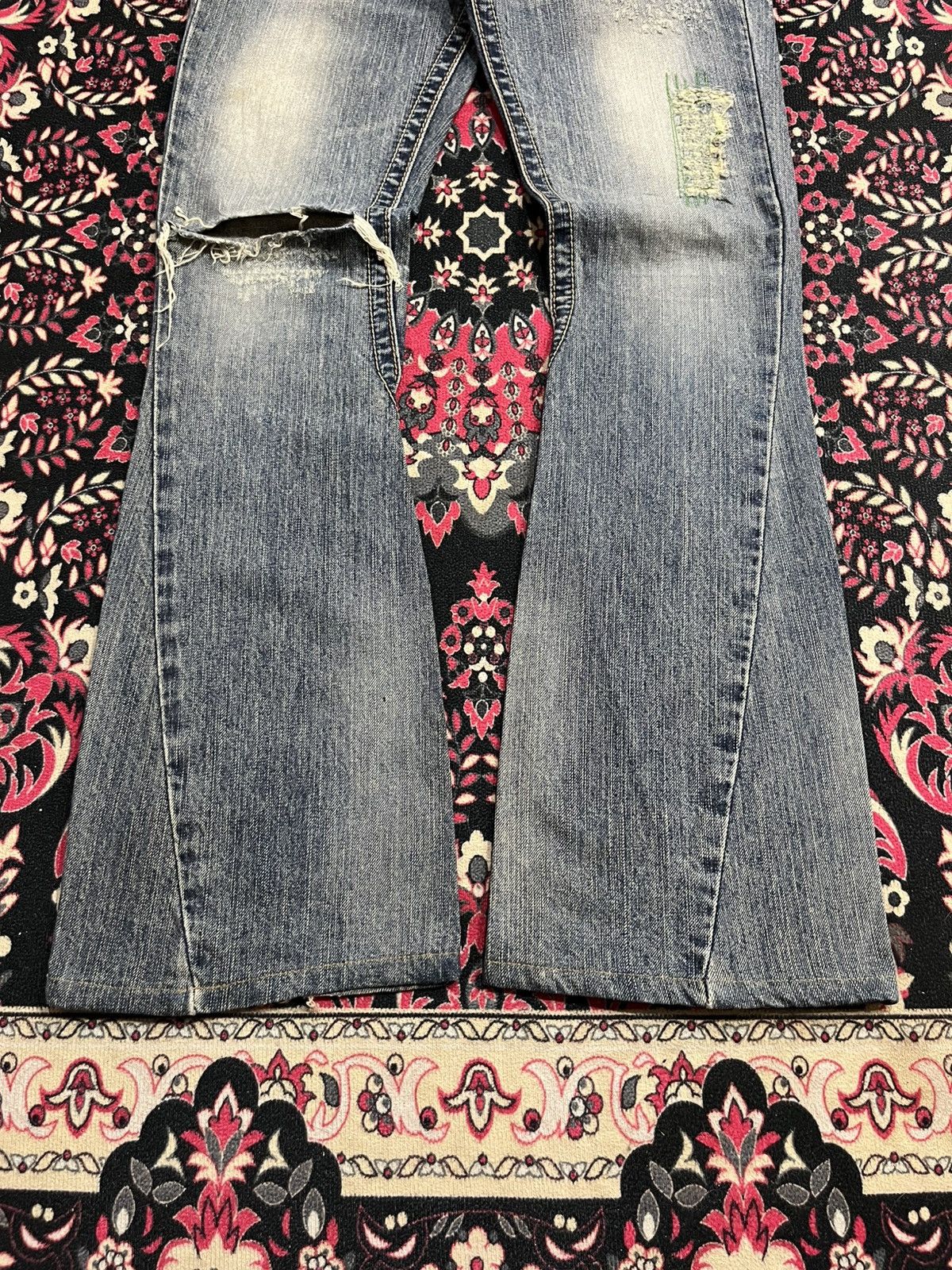 If Six Was Nine C Seventeen Cedi Sept Embroidery Pocket Distress Flare Jean Size 29" - 9 Thumbnail