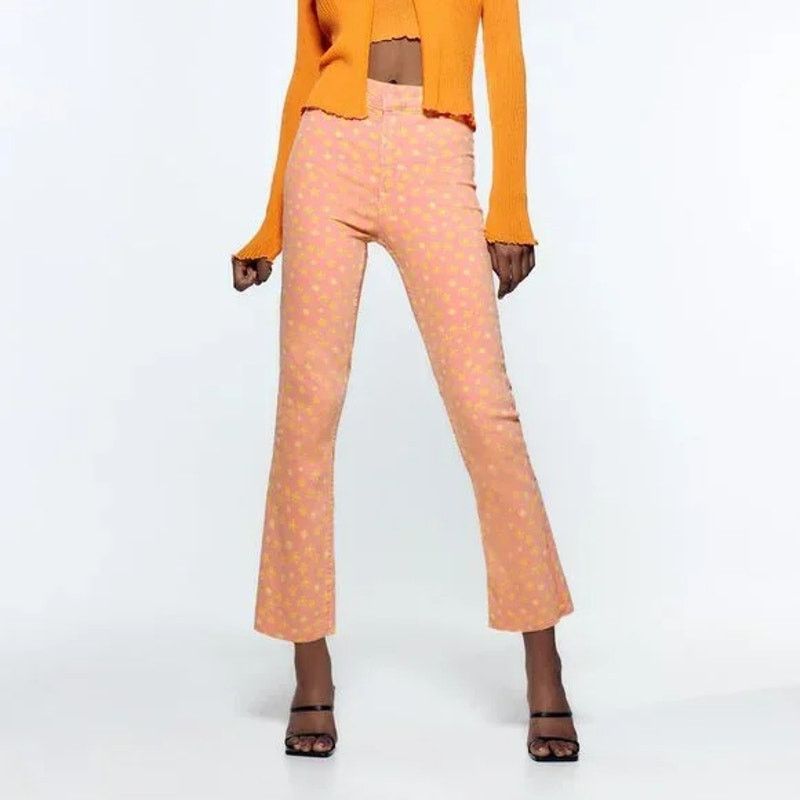 Zara Zara Floral Printed High Rise Flared Crop Jean Sz 12 Flower Size 34" / US 12 / IT 48 - 1 Thumbnail