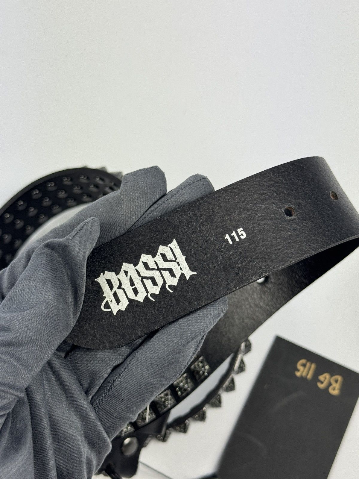 Bossi Sportswear REPLACEABLE BUCKLE STUDDED CRYSTAL BELT SIZE 115 Size ONE SIZE - 6 Thumbnail