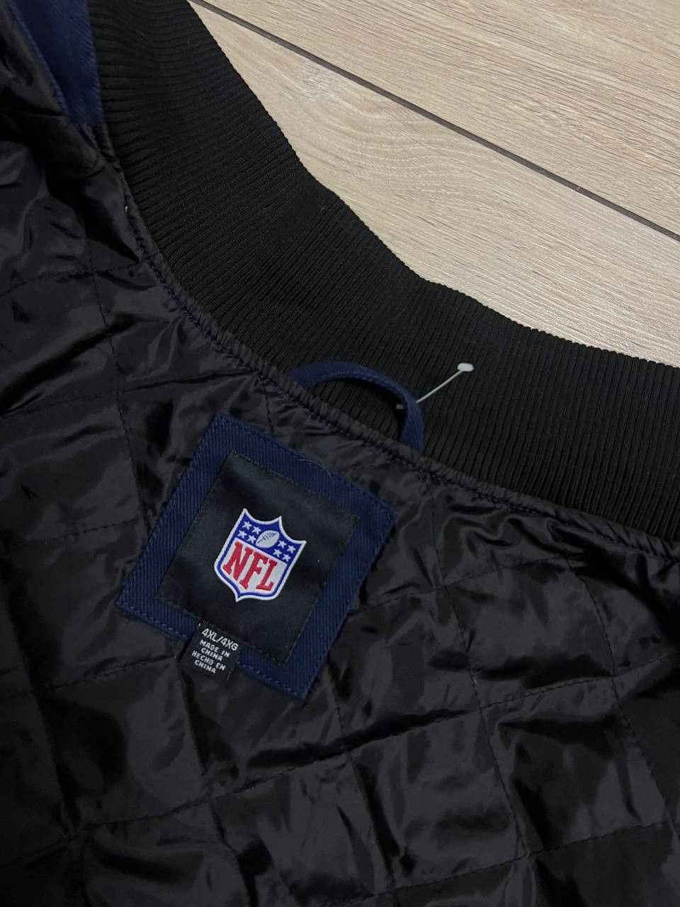 NFL NFL Seattle Seahawks Big Logo Bomber Jacket Insulated 4XL Size US XXL / EU 58 / 5 - 6 Thumbnail