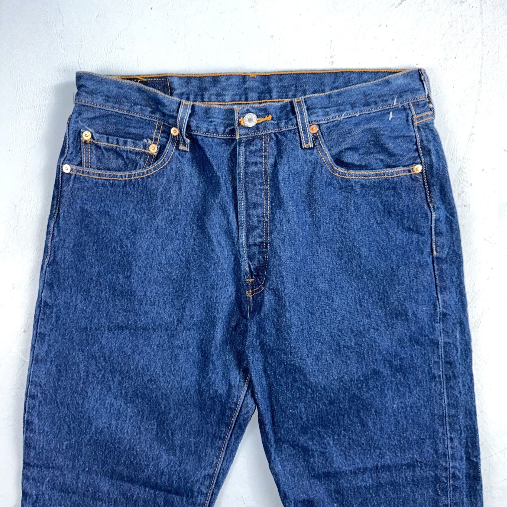 Levi's VINTAGE Levi's 501 Jeans Men 36x33 Straight Leg Dark Wash 90s Y2K Classic Denim Size US 36 / EU 52 - 2 Thumbnail