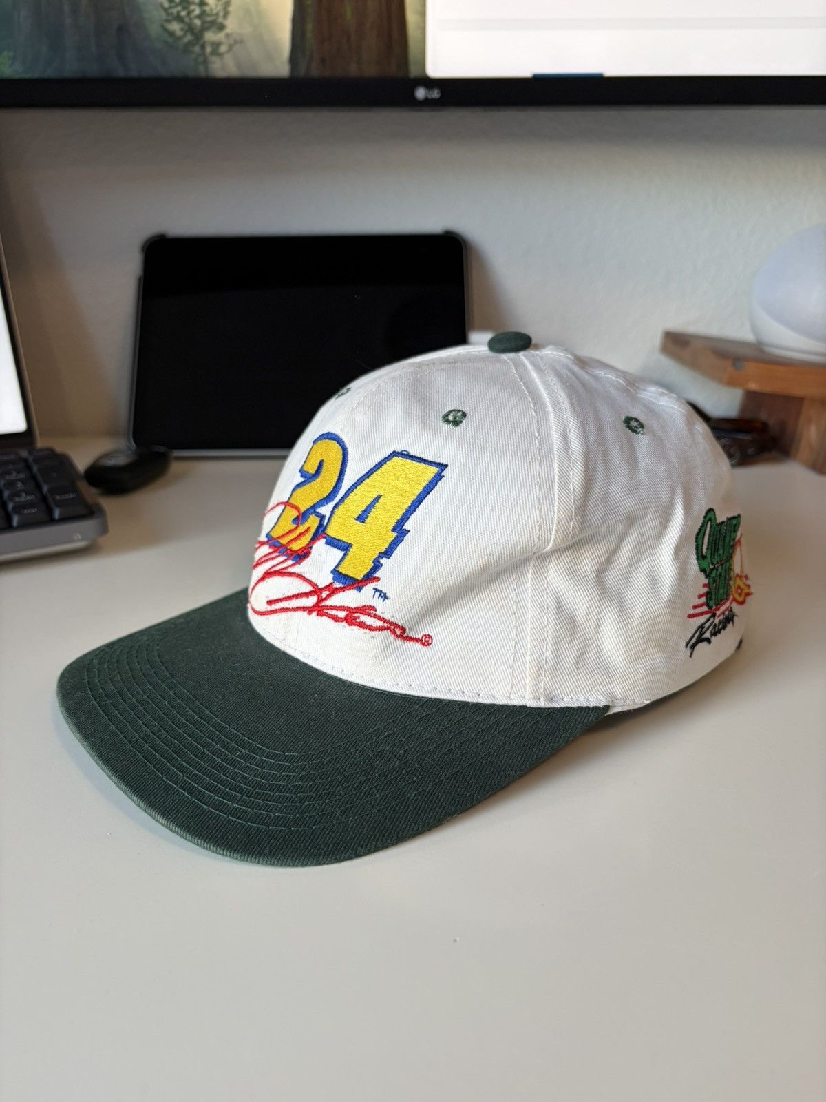 NASCAR Vintage 1990’s Jeff Gordon #24 NASCAR Racing Snapback Hat Size ONE SIZE - 1 Thumbnail