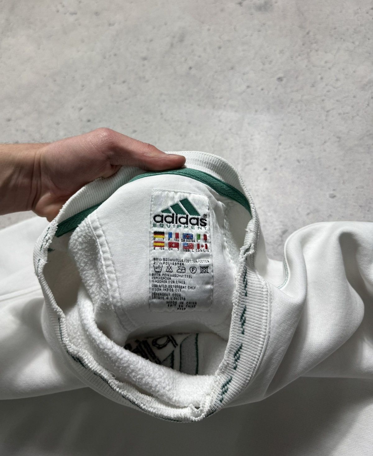Adidas Adidas Equipment White Logo White Vintage 90’s Sweatshirt Size US L / EU 52-54 / 3 - 8 Thumbnail
