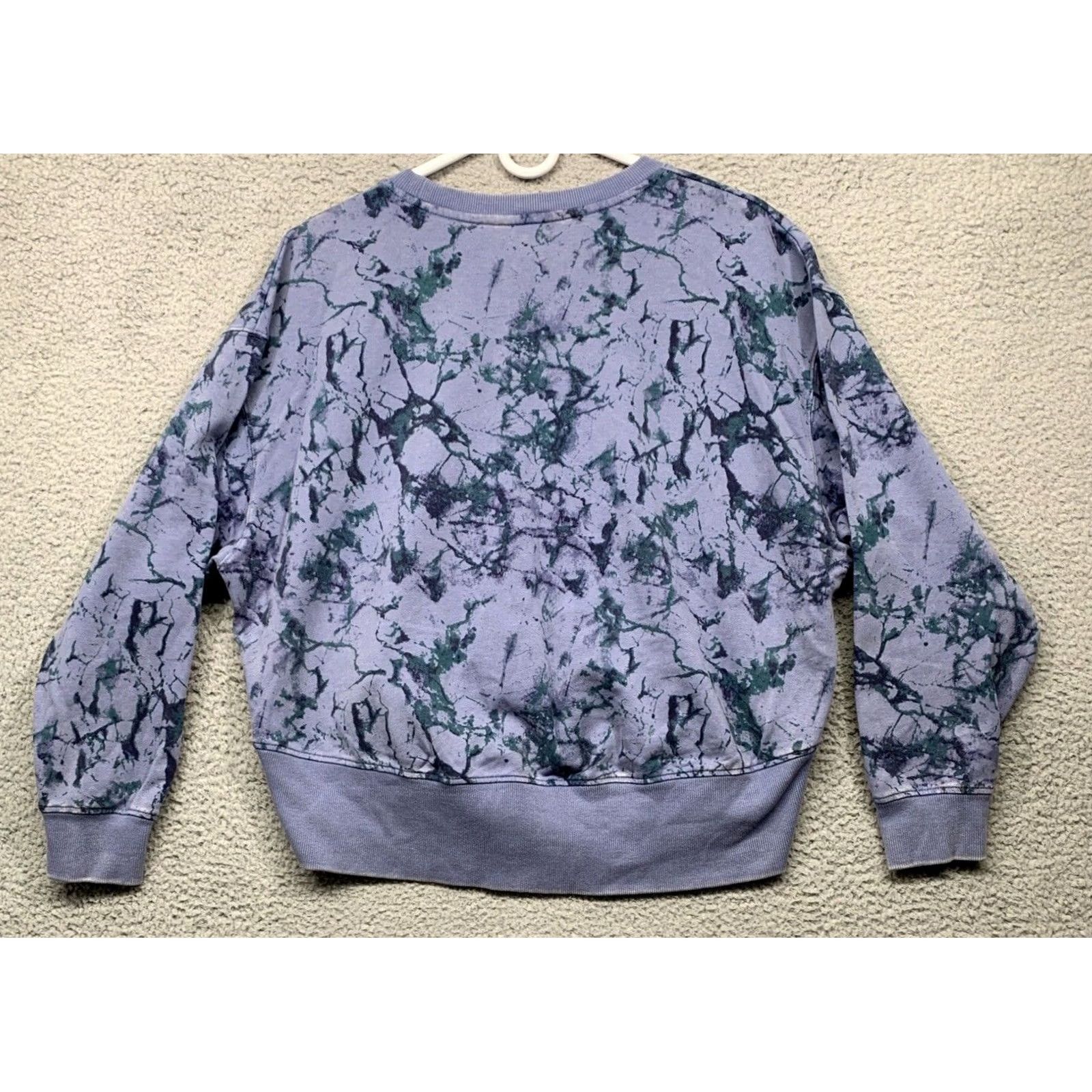 Vintage Joy Lab Women's Cropped Sweatshirt Large Infinity Marble Blue Long Sleeve Crew Neck Pullover All Seasons Easy Care Relaxed NWOT Size L / US 10 / IT 46 - 4 Thumbnail