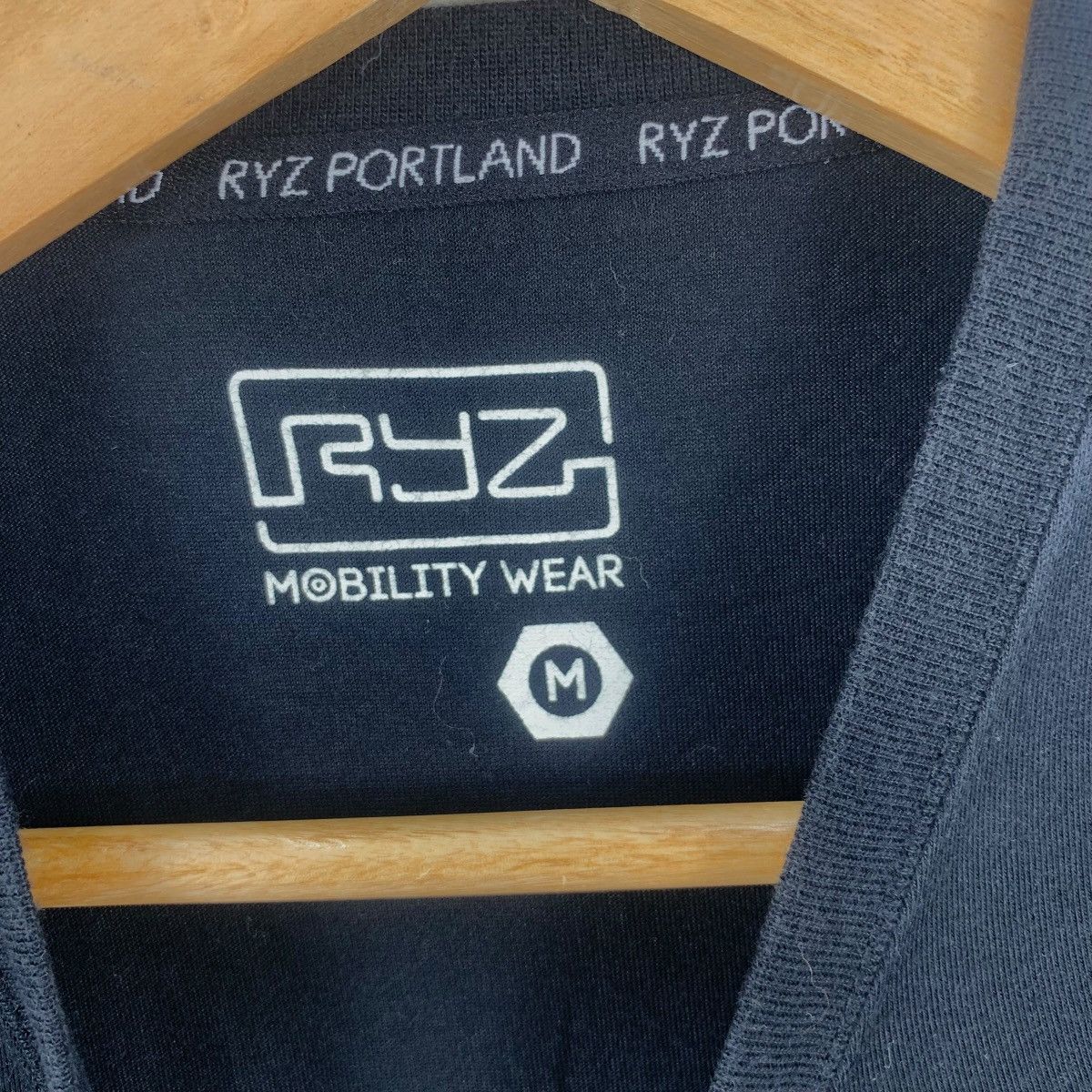 Other RYZ MOBILITY WEAR Modern Sportswear Tee Shirt Top Portland Size US M / EU 48-50 / 2 - 8 Thumbnail