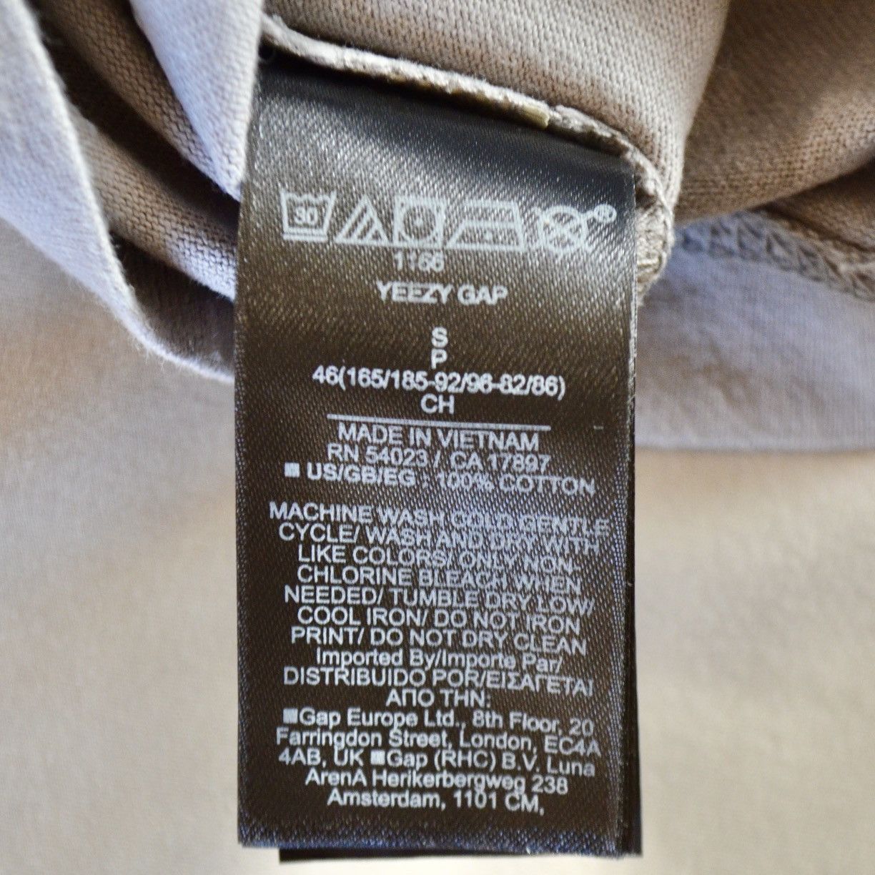 Balenciaga × Gap × Yeezy New - Size S Kanye West Yeezy Gap Light Grey Tee Shirt Size US S / EU 44-46 / 1 - 6 Thumbnail