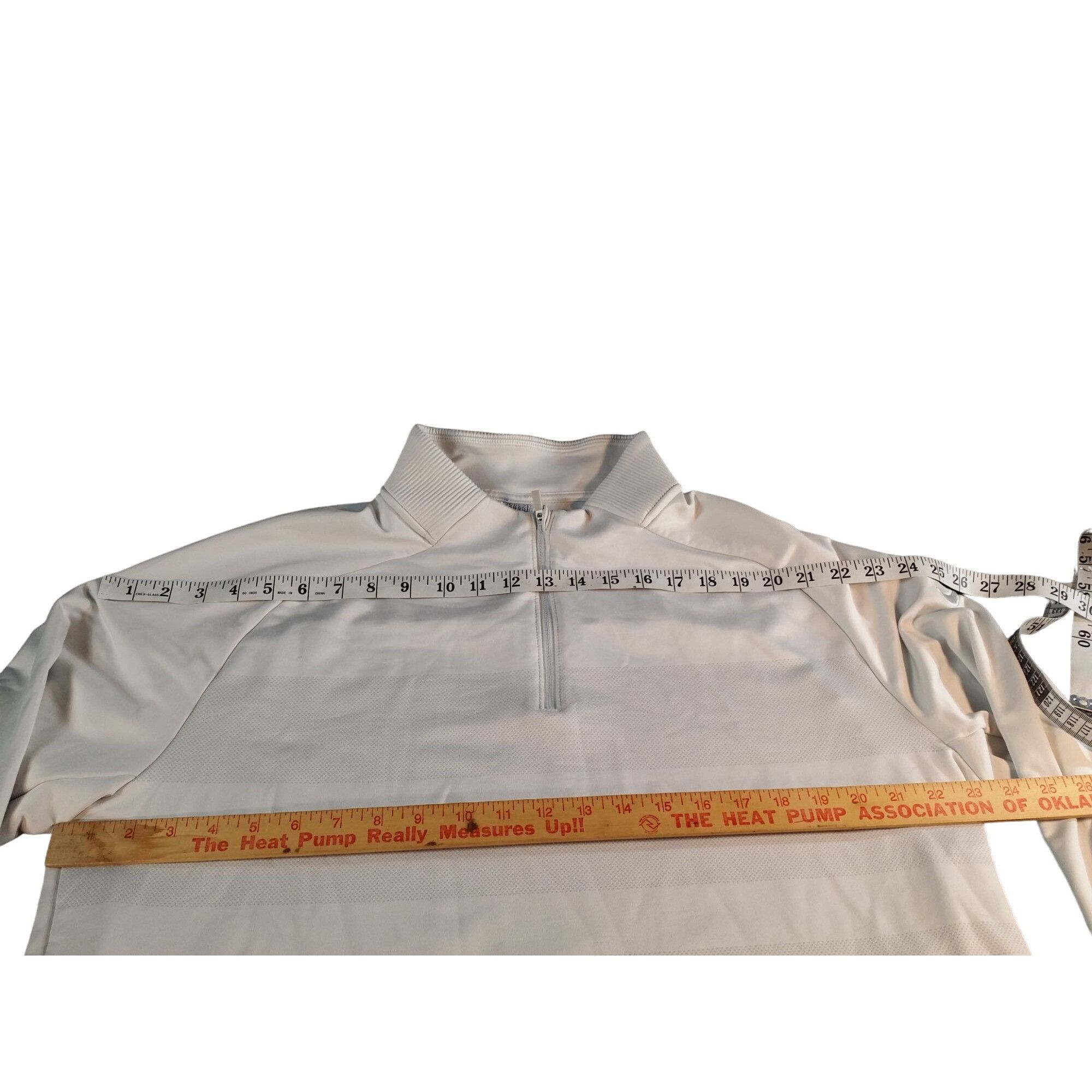 Nike Nike Standard 1/4 Zip Pullover Men Sz XL Dri Fit White Gray Size US XL / EU 56 / 4 - 4 Thumbnail