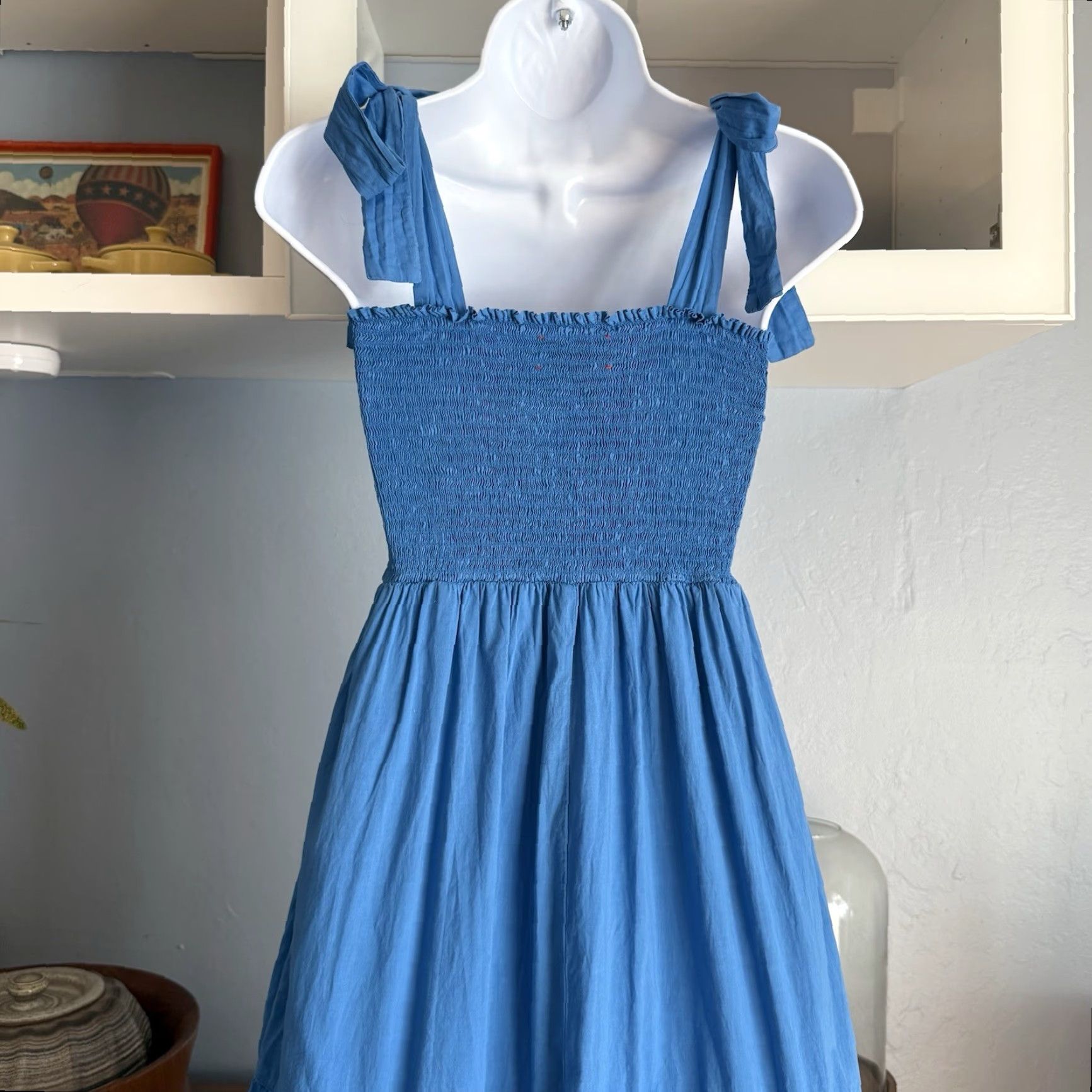 Xirena Xirena Lorraine Dress Blue Maxi XS Women Smocked Bodice Tie Straps Tiered Size XS / US 0-2 / IT 36-38 - 4 Thumbnail