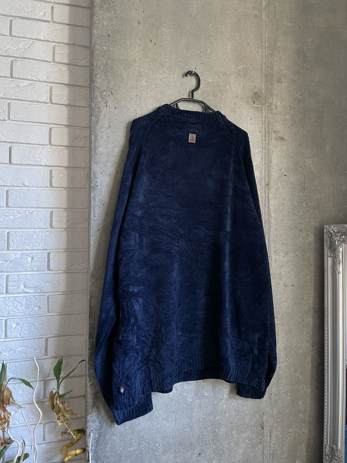 Japanese Brand Crazy Vintage 90s Y2K Johnny Blaze NYC Velour Sweater Size US XL / EU 56 / 4 - 7 Thumbnail
