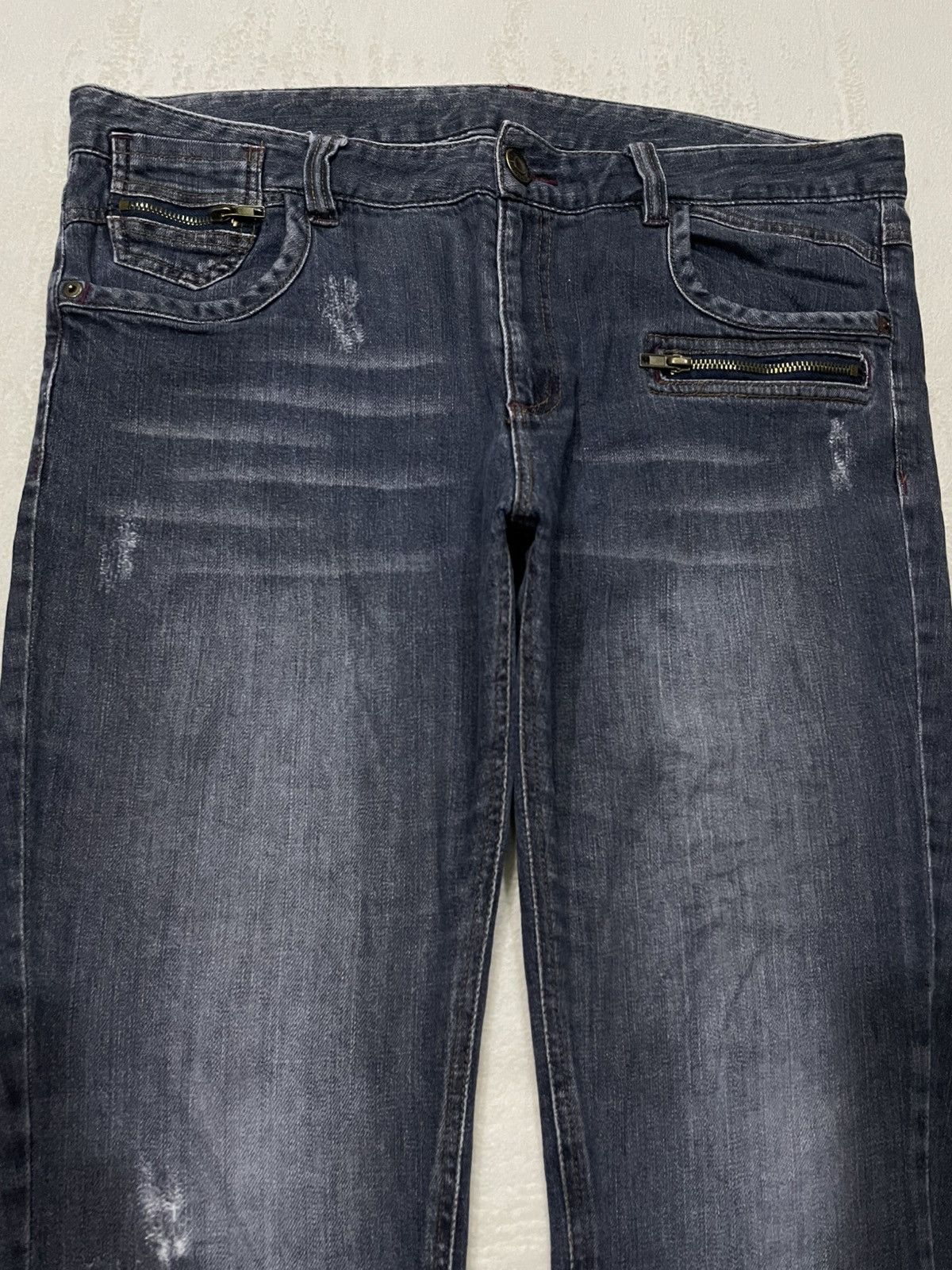 Japanese Brand Vintage Faded Distress Dark Blue Jeans Size US 38 / EU 54 - 2 Thumbnail