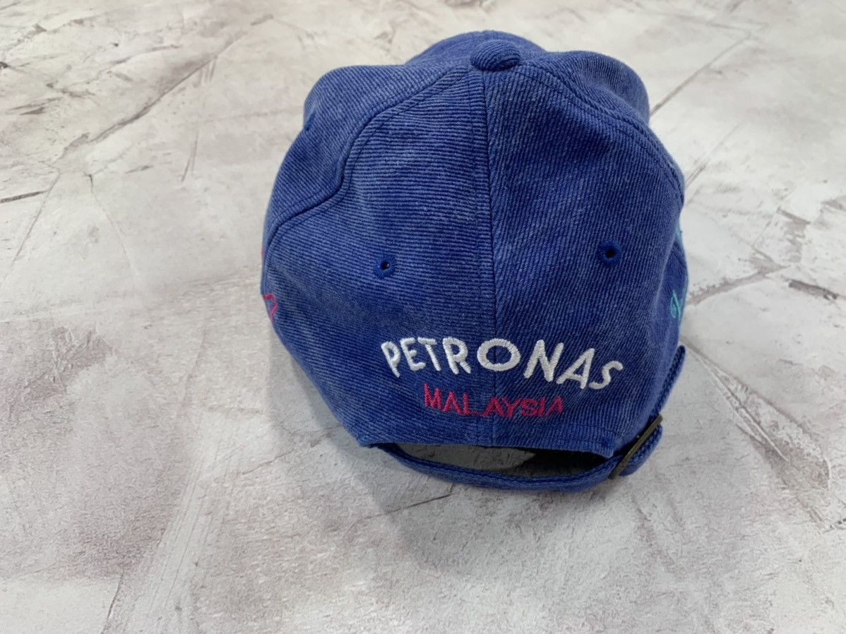Red Bull × Vintage Mens vintage cap Red Bull Sauber Petronas Jean Alesi 14 Size ONE SIZE - 6 Thumbnail