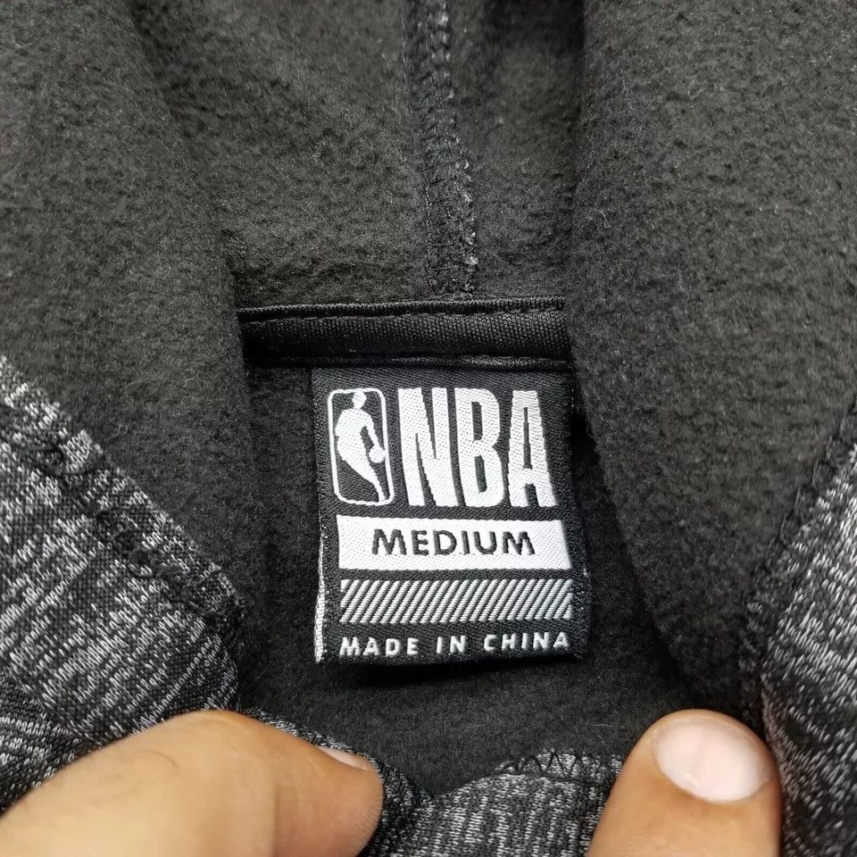 NBA NBA Basketball Hoodie Mens Medium Pullover Pockets Logo Size US M / EU 48-50 / 2 - 8 Thumbnail