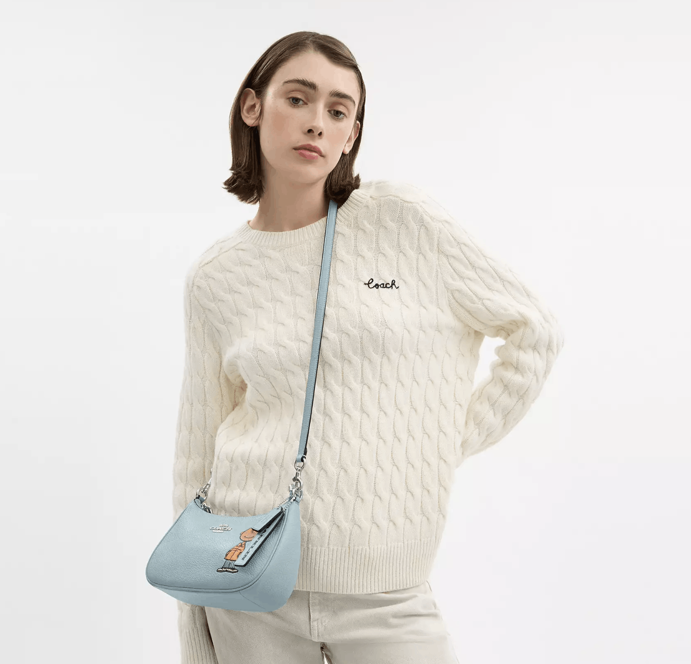 Coach Coach X Peanuts Teri Shoulder Bag With Franklin CBJ80 Size ONE SIZE - 9 Thumbnail