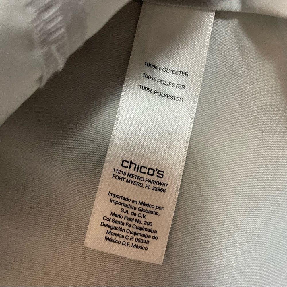 Chicos New Chico's Silver Shimmer Izzie Top Shirt Size 0 US S Size S / US 4 / IT 40 - 7 Thumbnail