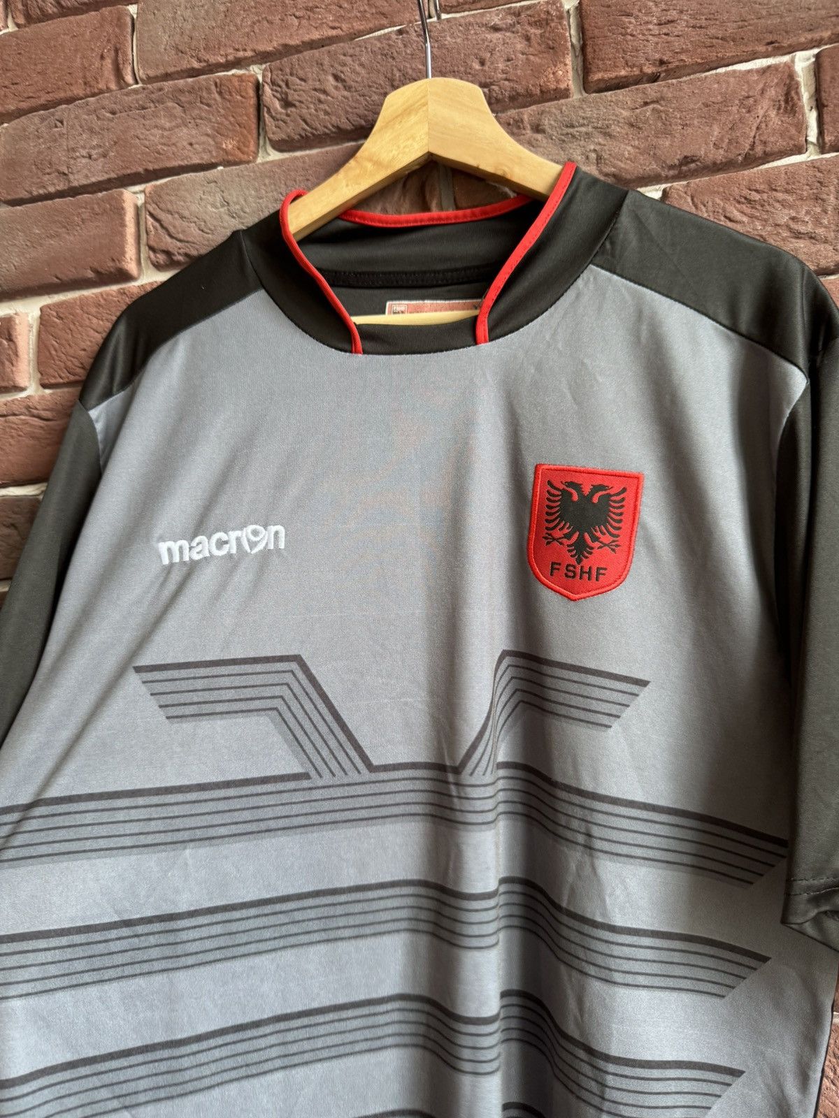 Macron Rare Macron Albania Team Football 00s Jersey Soccer Kit Size US XL / EU 56 / 4 - 4 Thumbnail