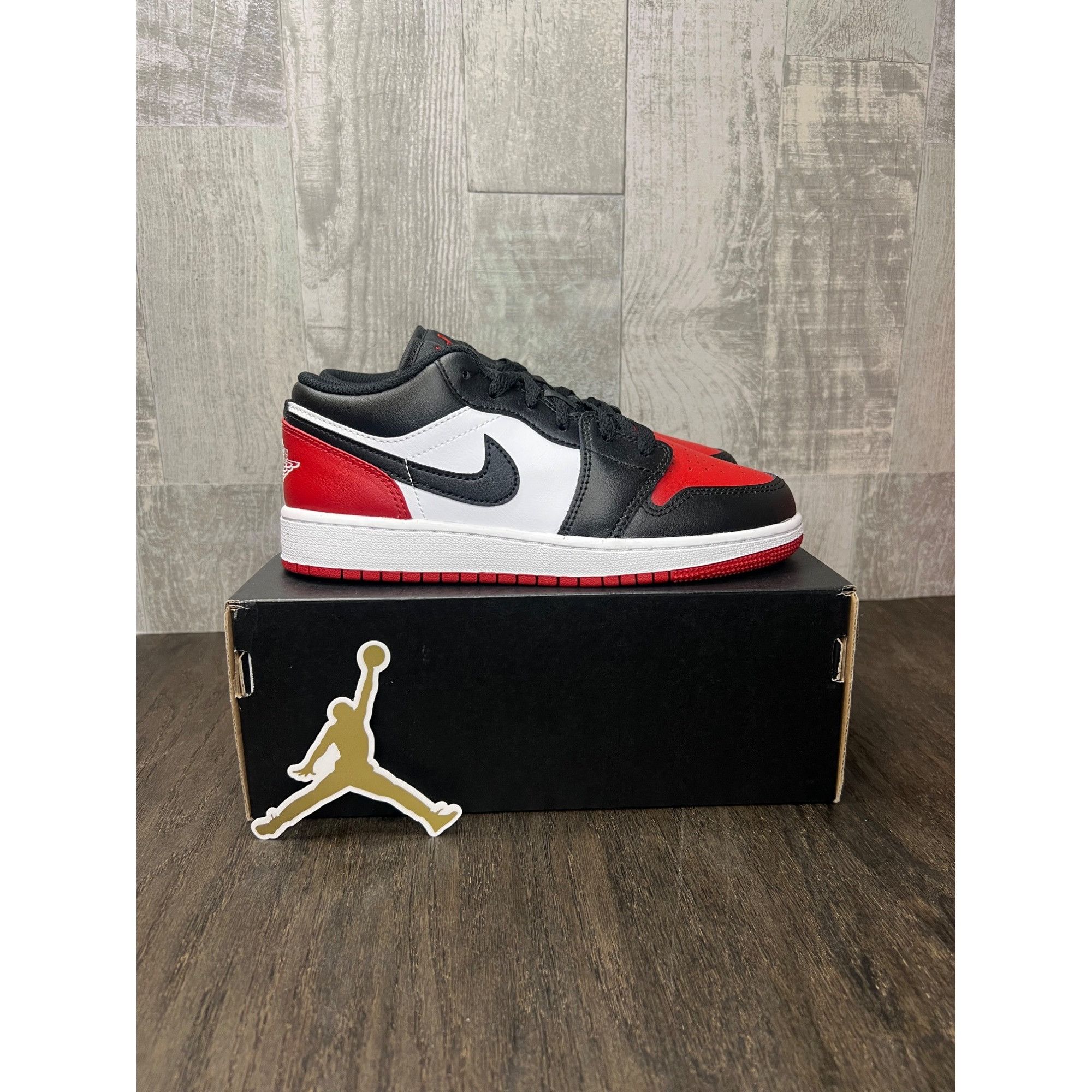 image of Jordan Brand 1 Low Bred Toe Grade School Size 3.5Y 553560-612 Shoes, Women's