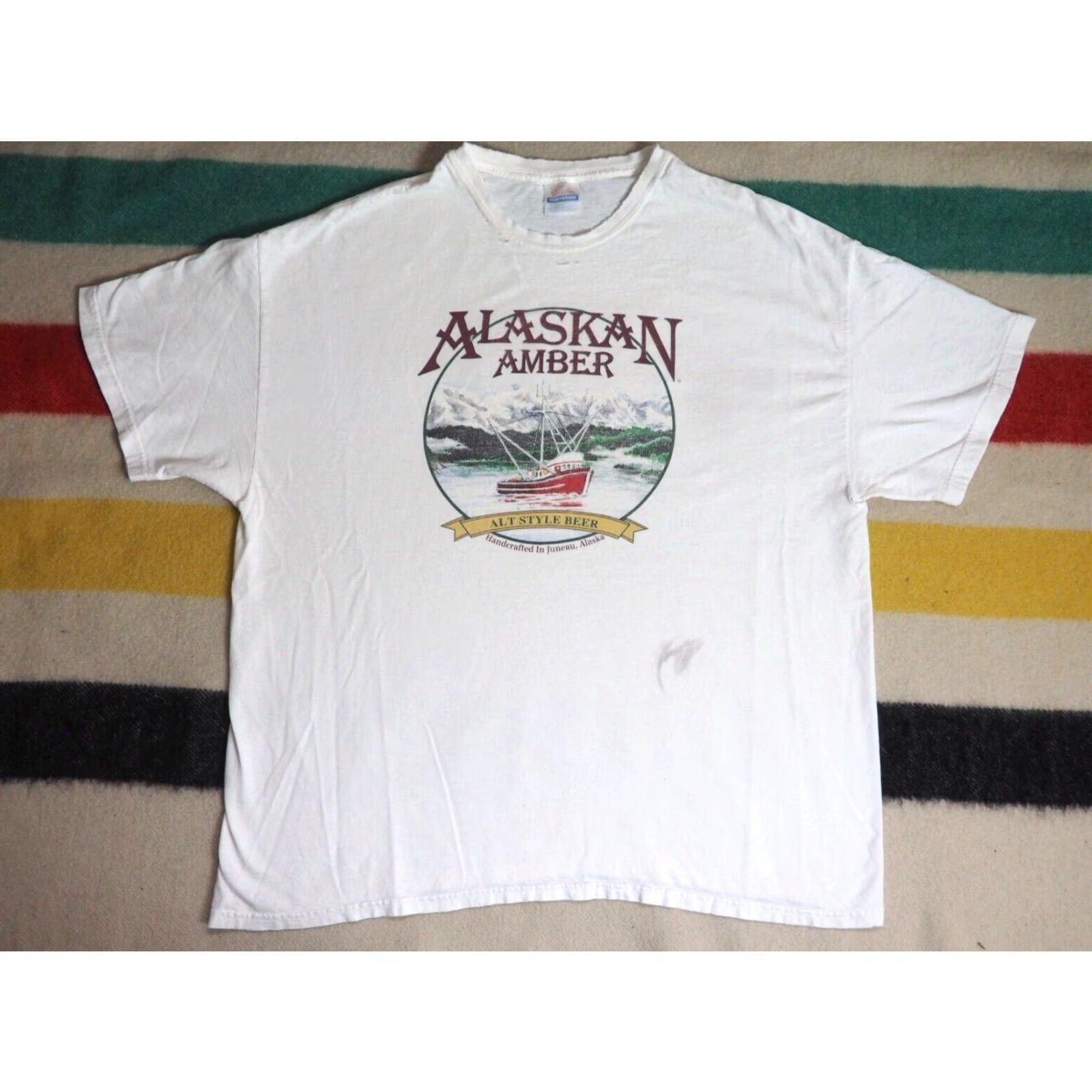 Hanes VTG Hanes Alaskan Amber Brewing Beer Distress White Tee T-Shirt 2XL Mens Grunge 90s Graphic Tee Size US XXL / EU 58 / 5 - 2 Thumbnail