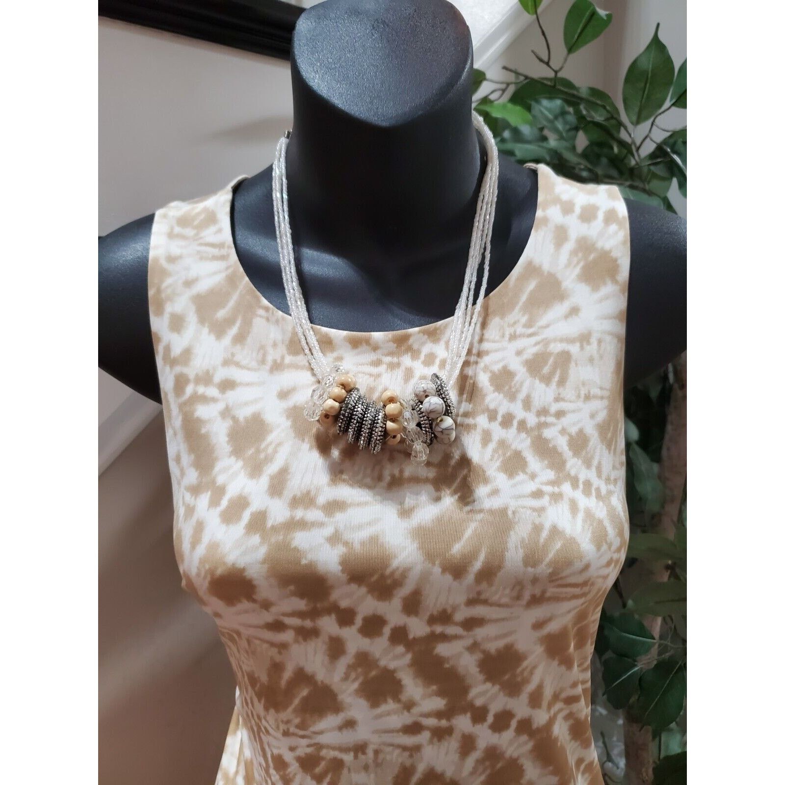 Express Express Polyester Sleeveless Bodysuit Top Blouse Size XL Size XL / US 12-14 / IT 48-50 - 11 Thumbnail