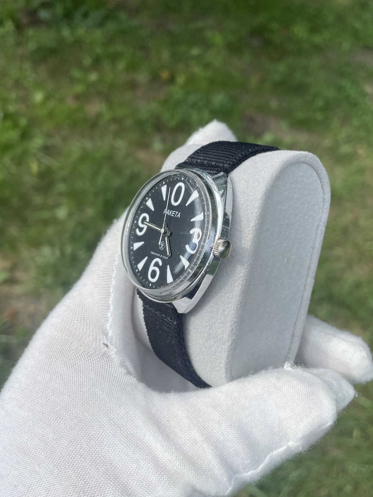 Vintage Vintage Watch Raketa USSR Soviet Mechanical 1980s Size ONE SIZE - 9 Thumbnail