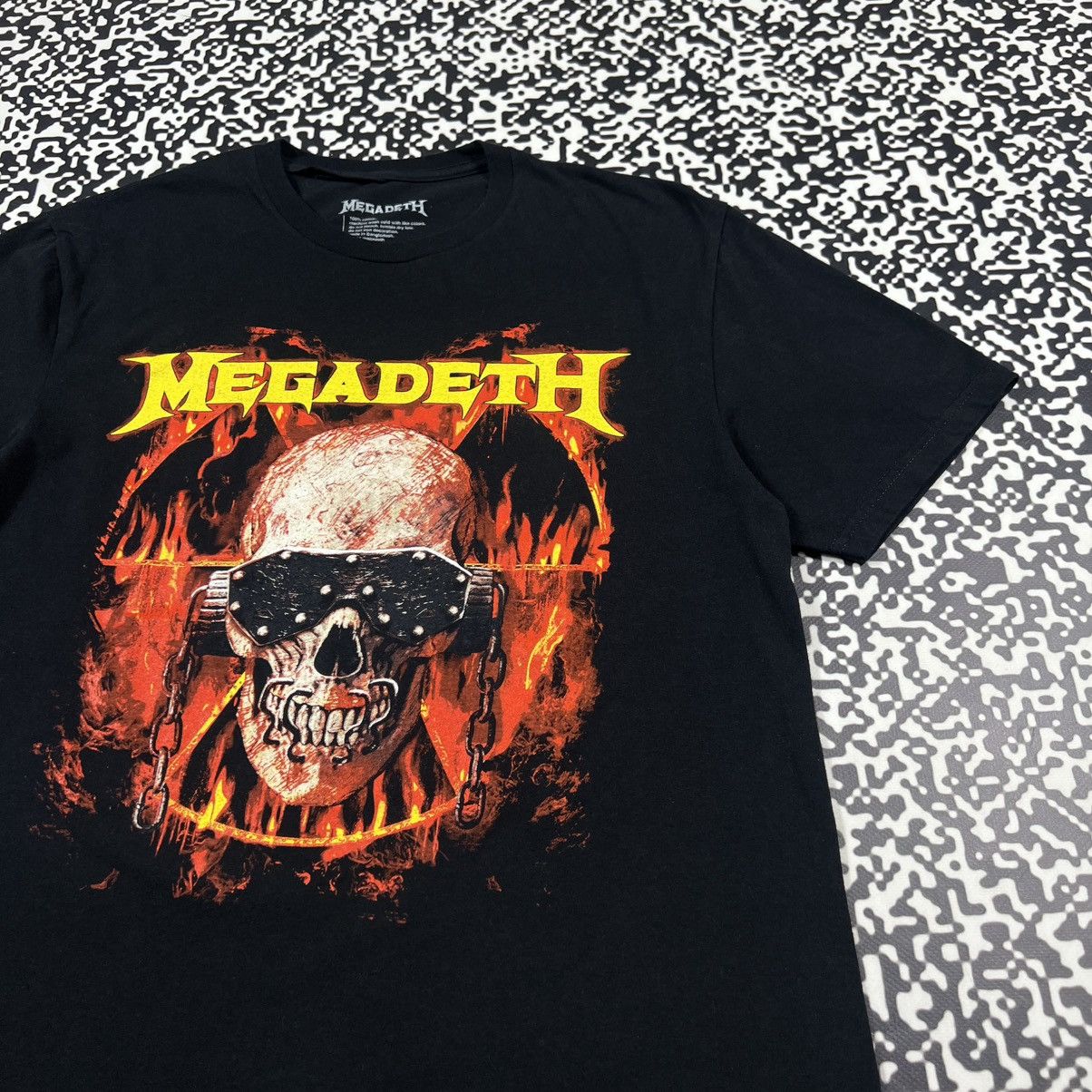 Megadeth Vintage Y2K Megadeth Band Rock Tour Metal Style T-shirt Size US M / EU 48-50 / 2 - 6 Thumbnail