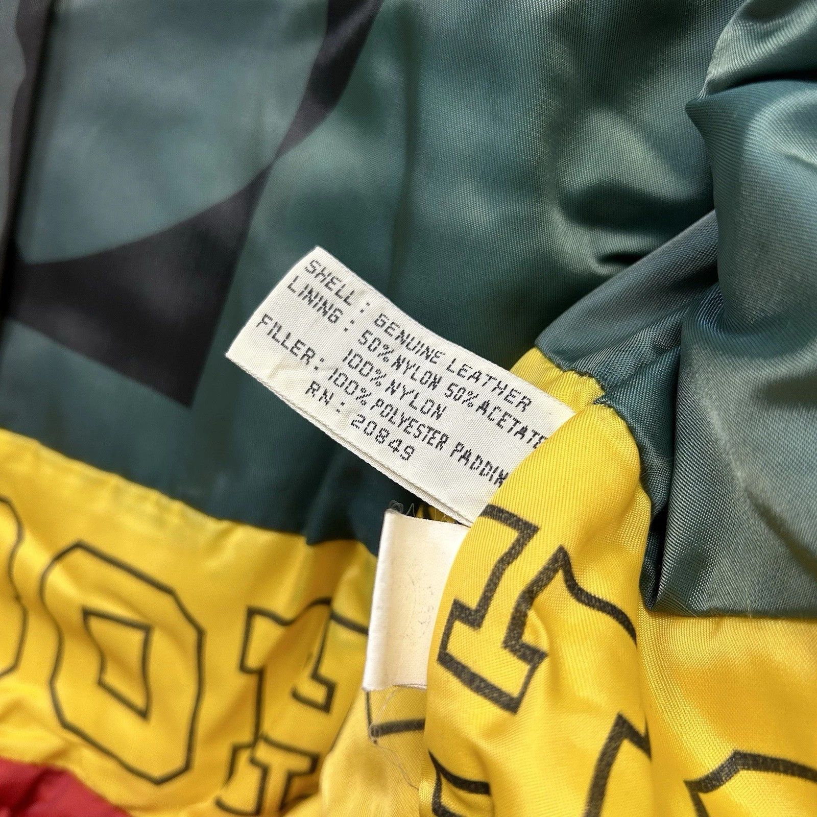 Vintage VTG MICHAEL HOBAN RASTA ZION LEATHER BOMBER JACKET SIZE M Size US M / EU 48-50 / 2 - 8 Thumbnail