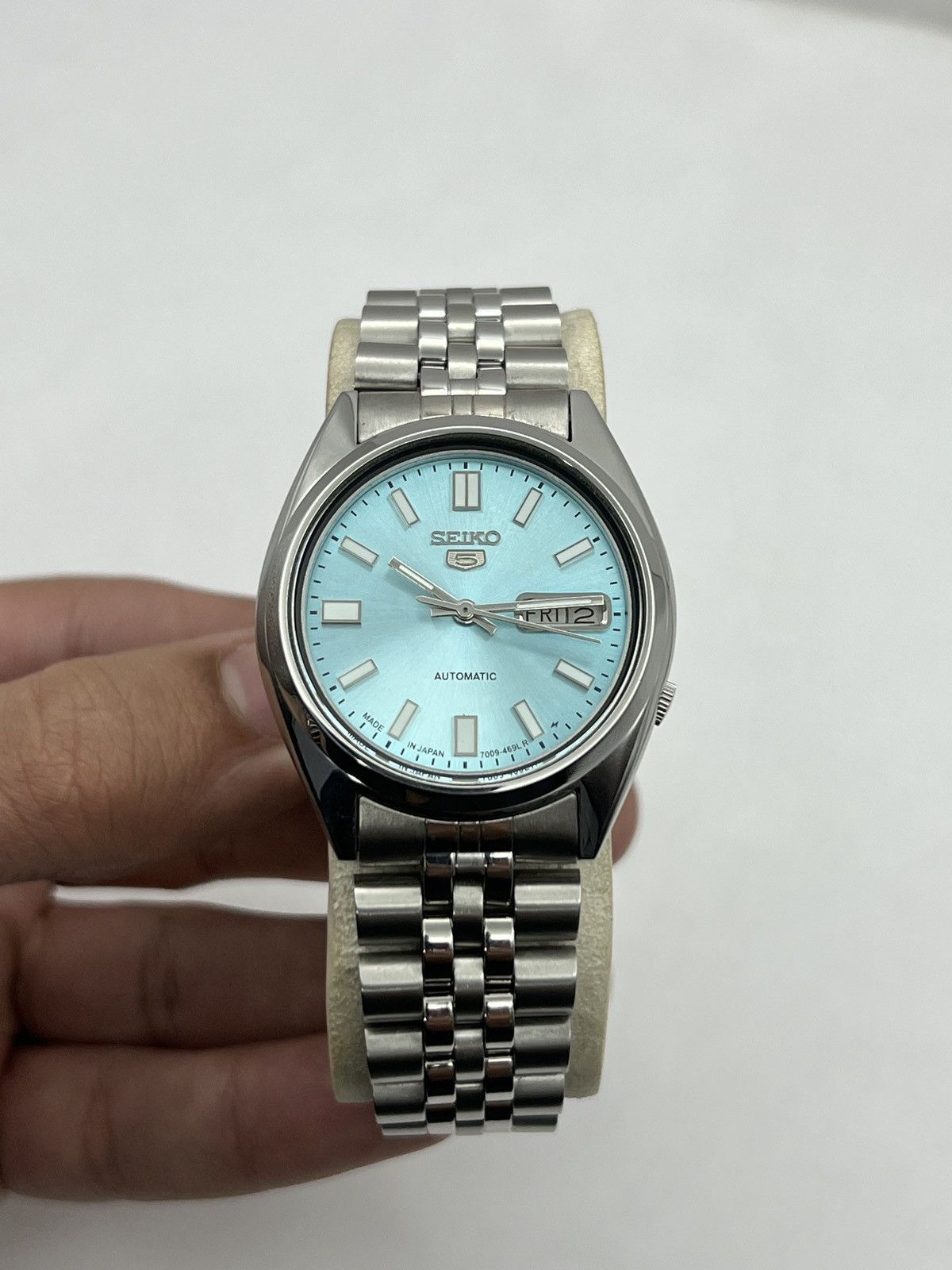 Seiko SEIKO 5 SNX447 ICE-BLUE SUNBRUST DIAL AUTOMATIC 17 JEWELS Size 36 - 14 Thumbnail
