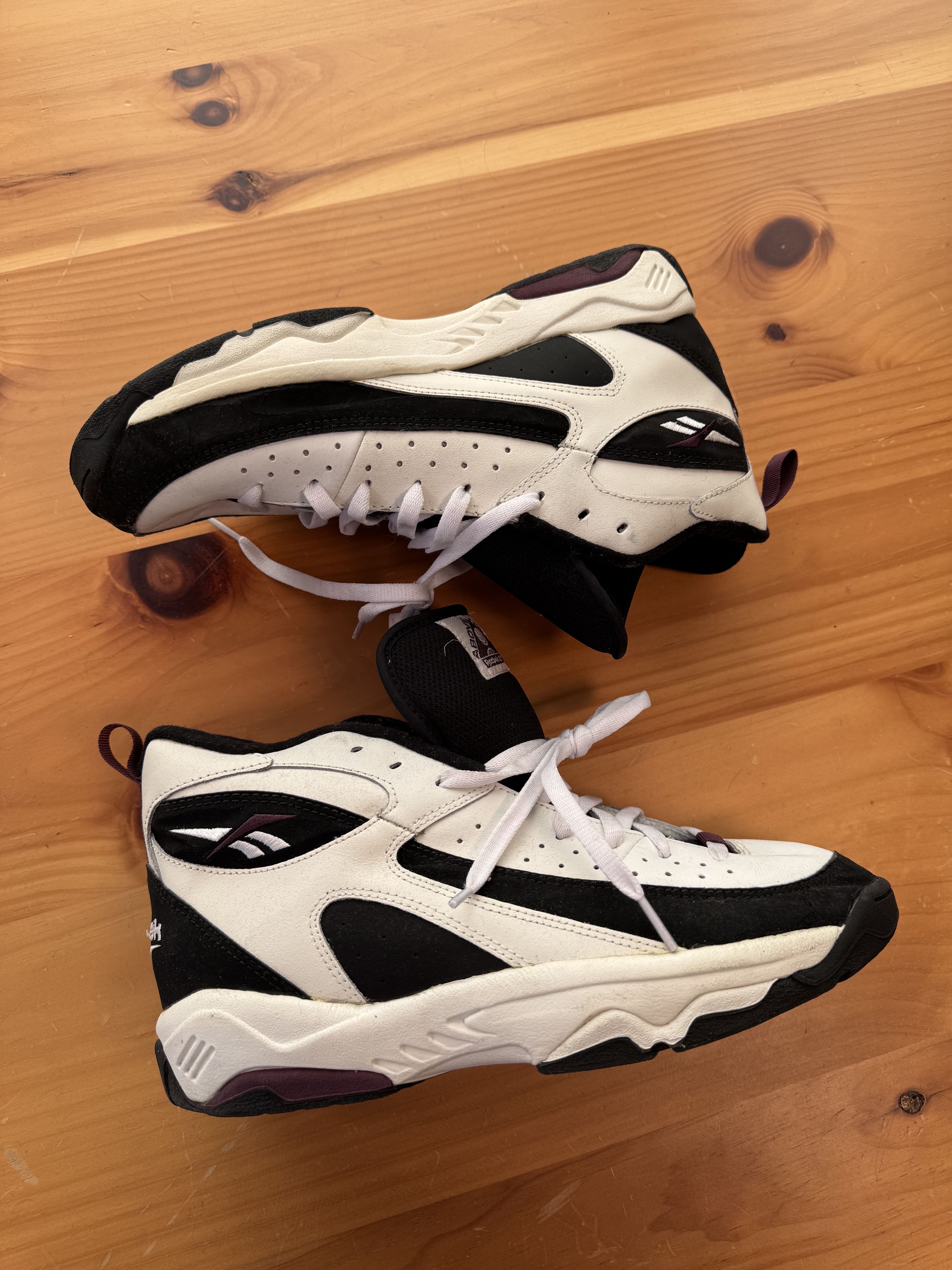 Reebok Reebok Vintage Sneaker Size US 10 / EU 43 - 1 Thumbnail
