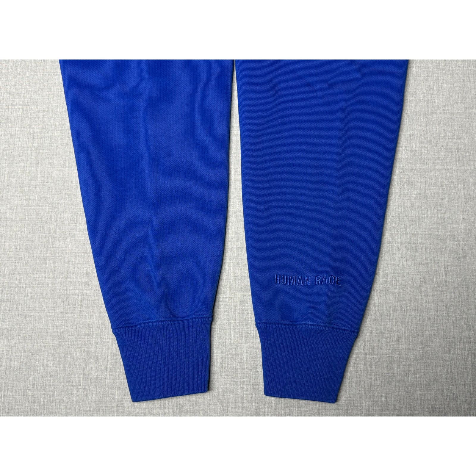 Adidas × Pharrell Human Race Pharrell Williams Adidas Crewneck Sweatshirt L Size US L / EU 52-54 / 3 - 5 Thumbnail