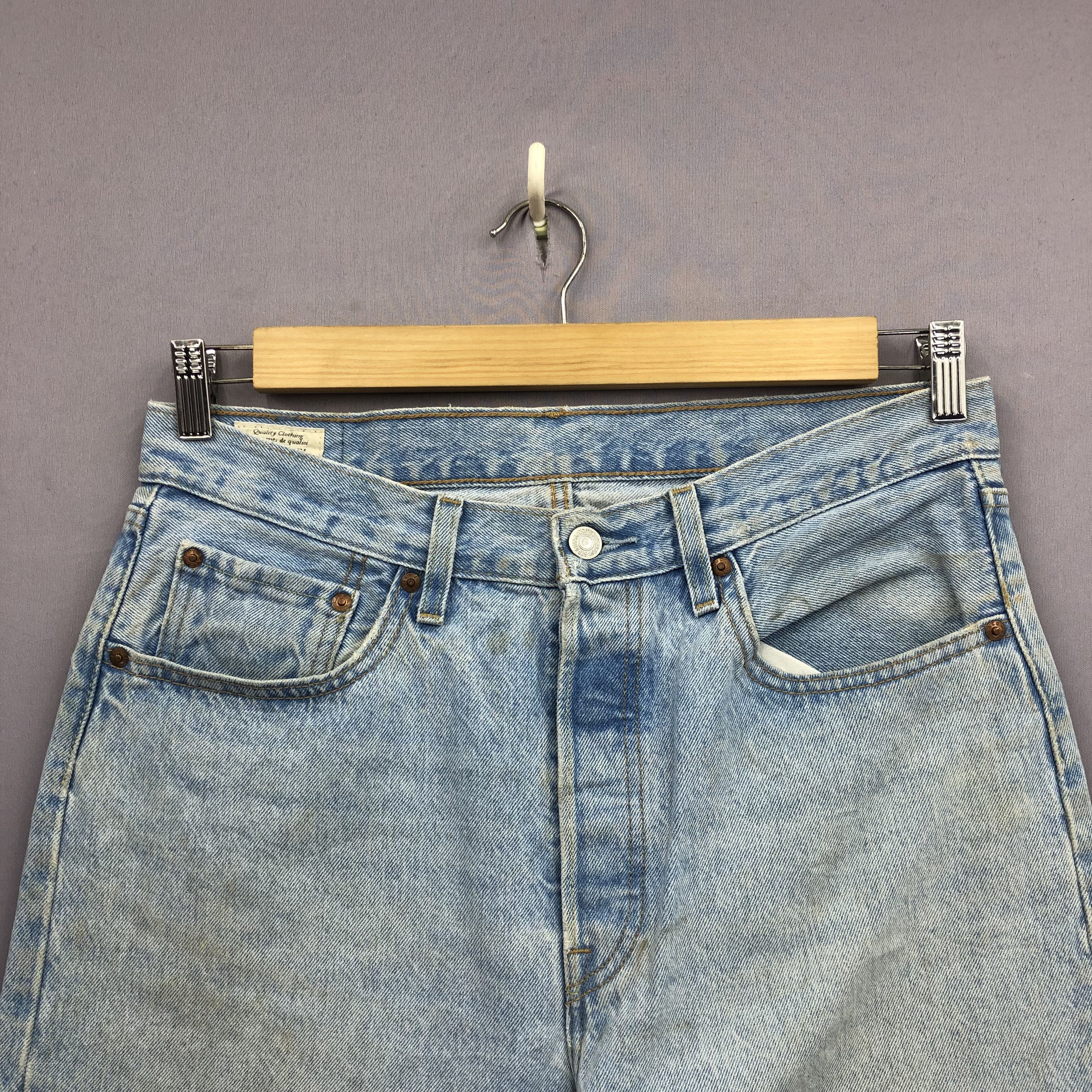 Levi's Vintage Levis 501 Light Wash Jeans Levi's Sun Faded Denim Size US 32 / EU 48 - 5 Thumbnail