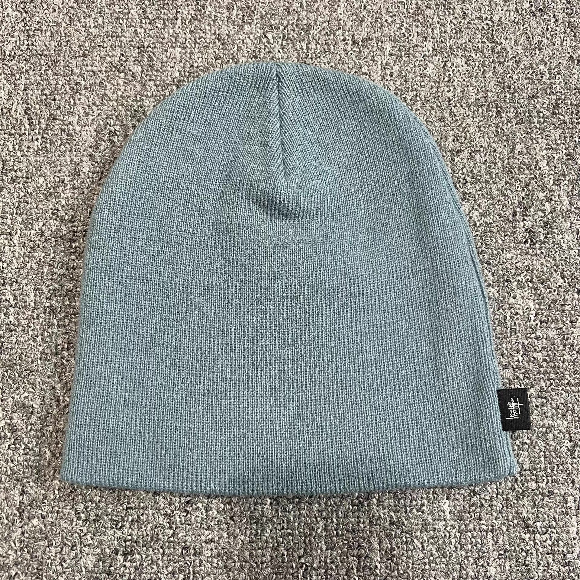 Stussy Stussy classic solid color small flag label knit beanie Q7 Size ONE SIZE - 6 Thumbnail
