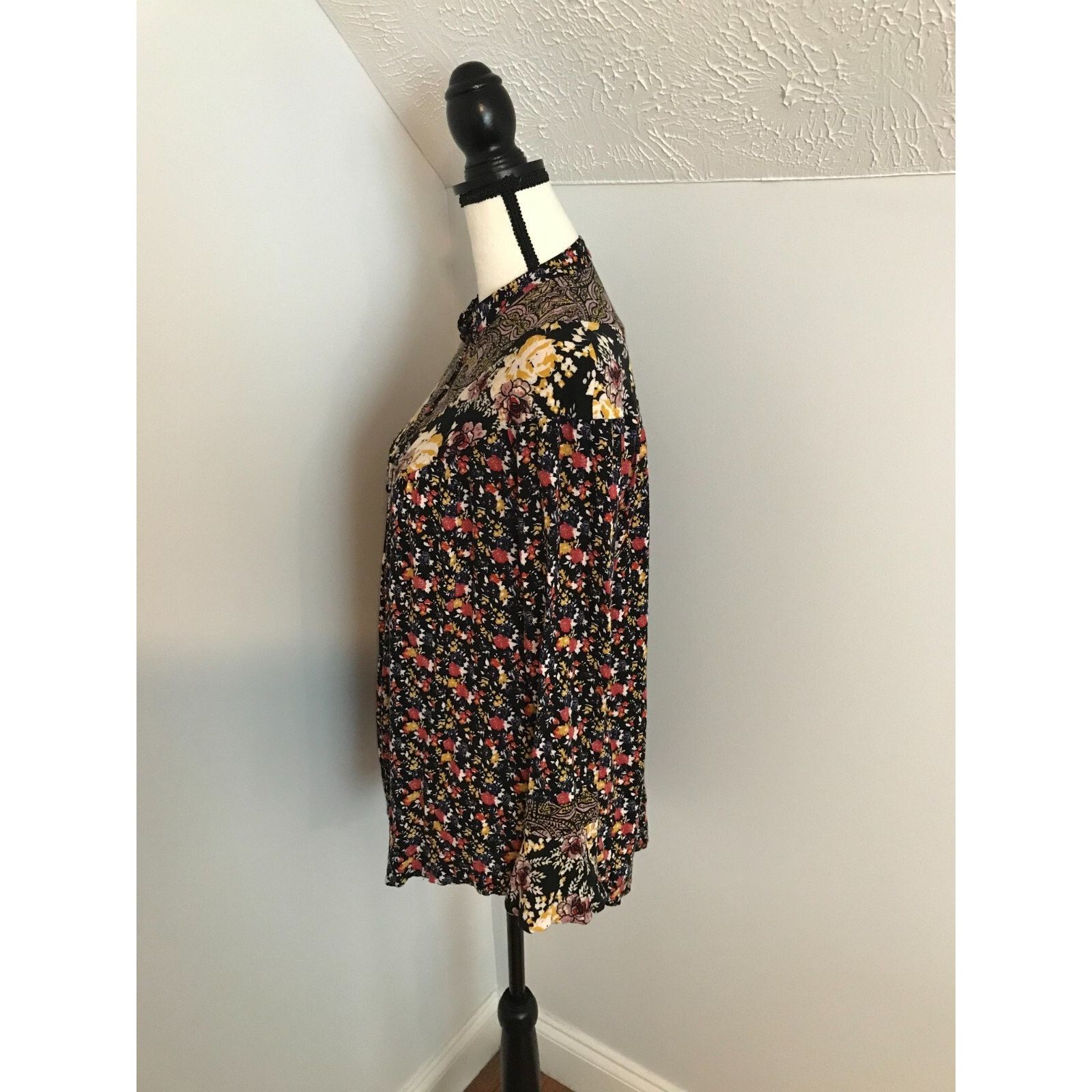 Free People Free People Wildflower Fields Henley Bohemian Tunic Size XS / US 0-2 / IT 36-38 - 3 Thumbnail