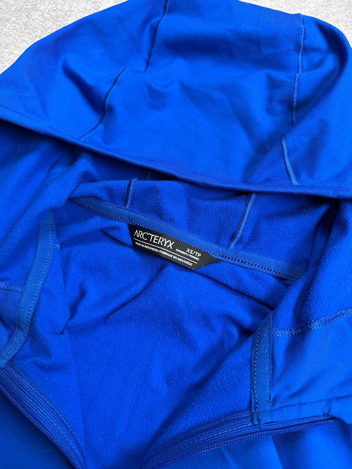 Arc'teryx Vintage Arc'teryx Big Logo Womans Zip Hoodie XS Size XS / US 0-2 / IT 36-38 - 5 Thumbnail