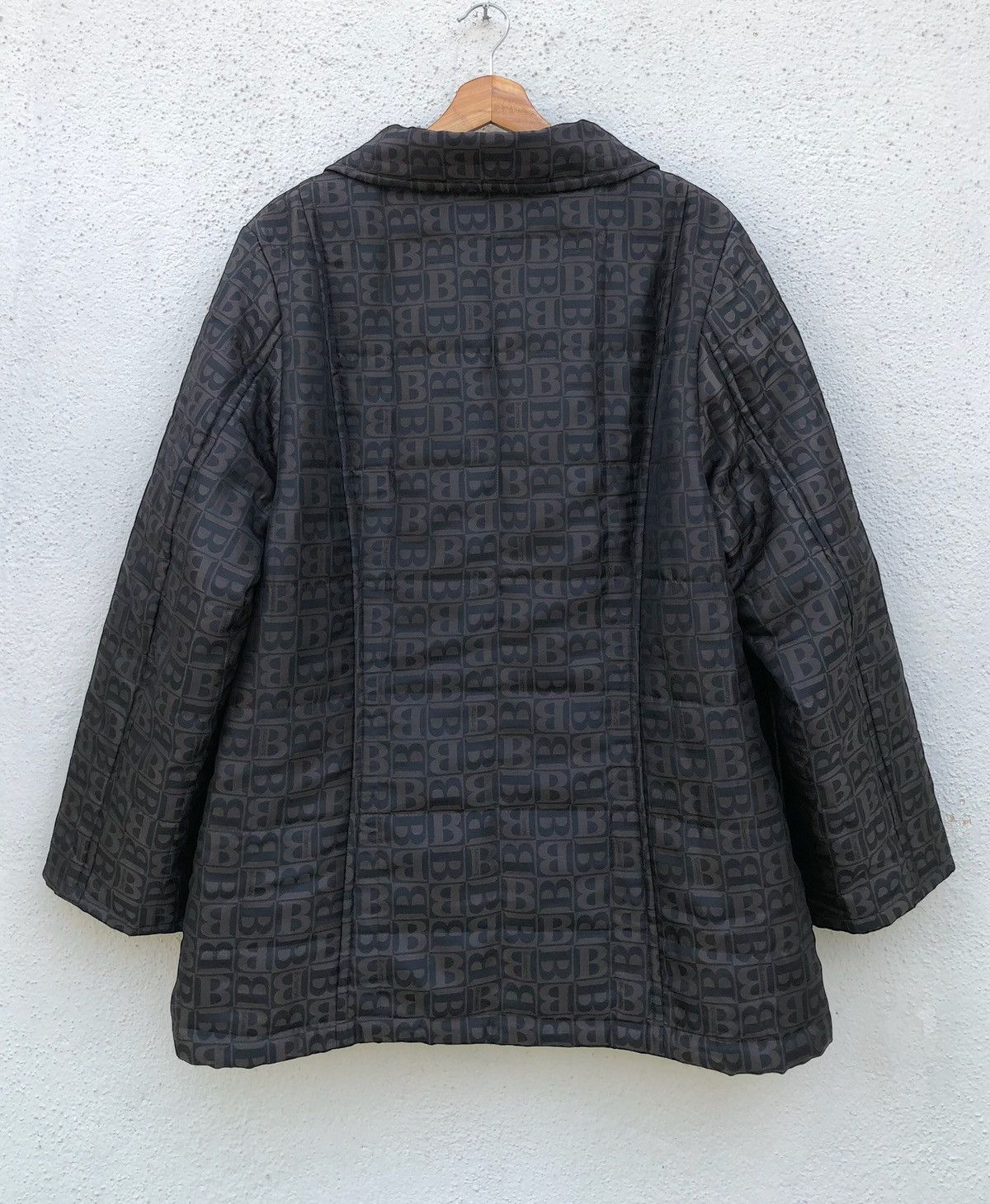 Burberry Vintage Burberry's All-Over Patterned Padded Jacket Size XL / US 12-14 / IT 48-50 - 8 Thumbnail