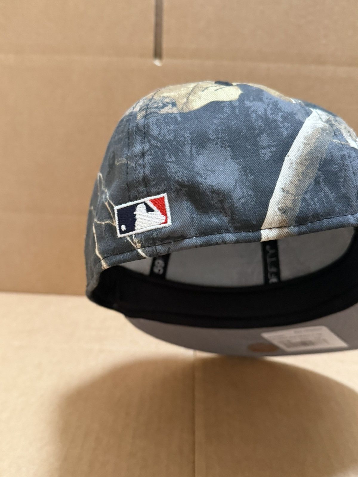 New Era Cleveland Indians Chief Wahoo x Real Tree x Lids 7 1/8 Size ONE SIZE - 4 Thumbnail