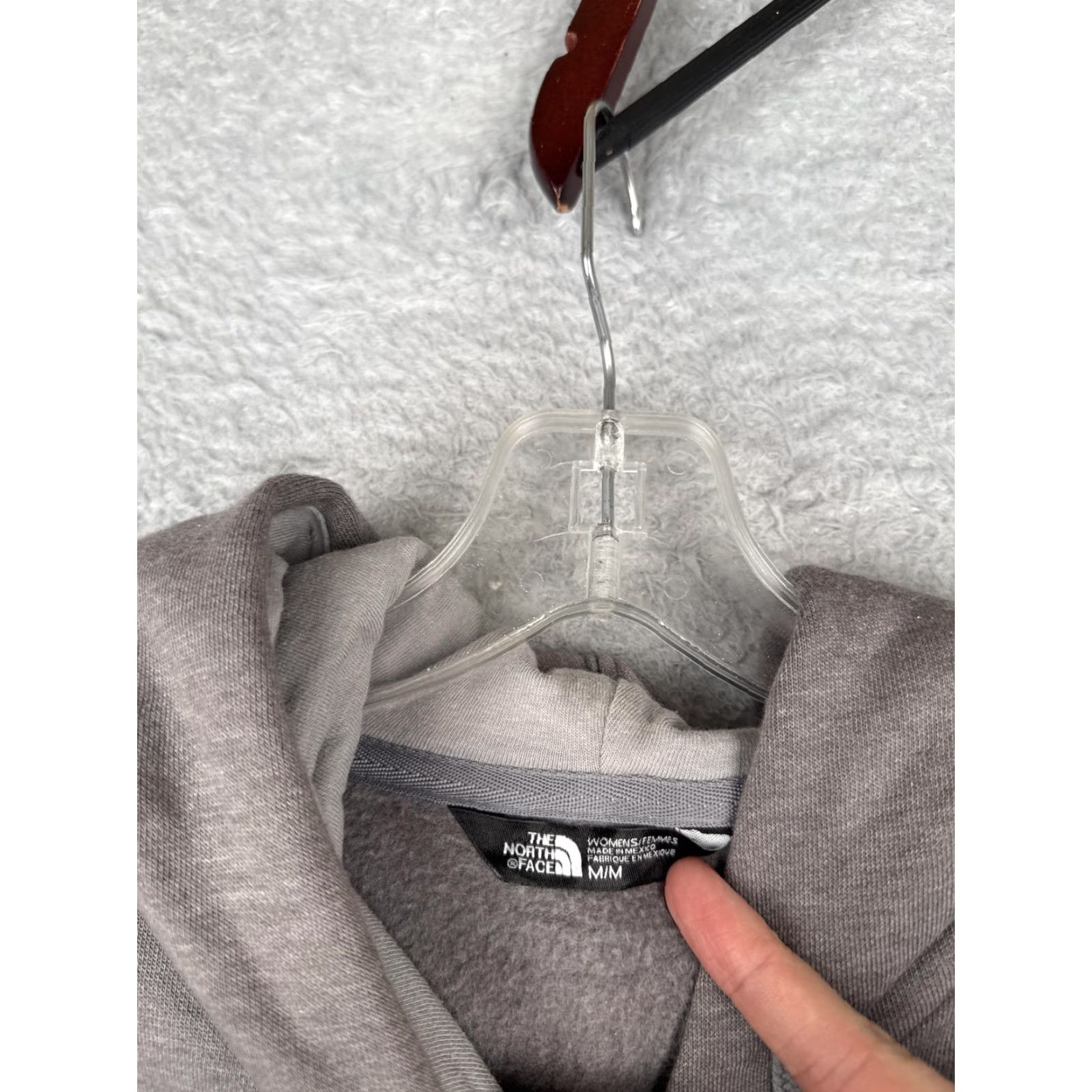 The North Face The North Face Hoodie Womens Medium Gray Pink Pullover Half Dome Logo Sweatshirt Size M / US 6-8 / IT 42-44 - 7 Thumbnail