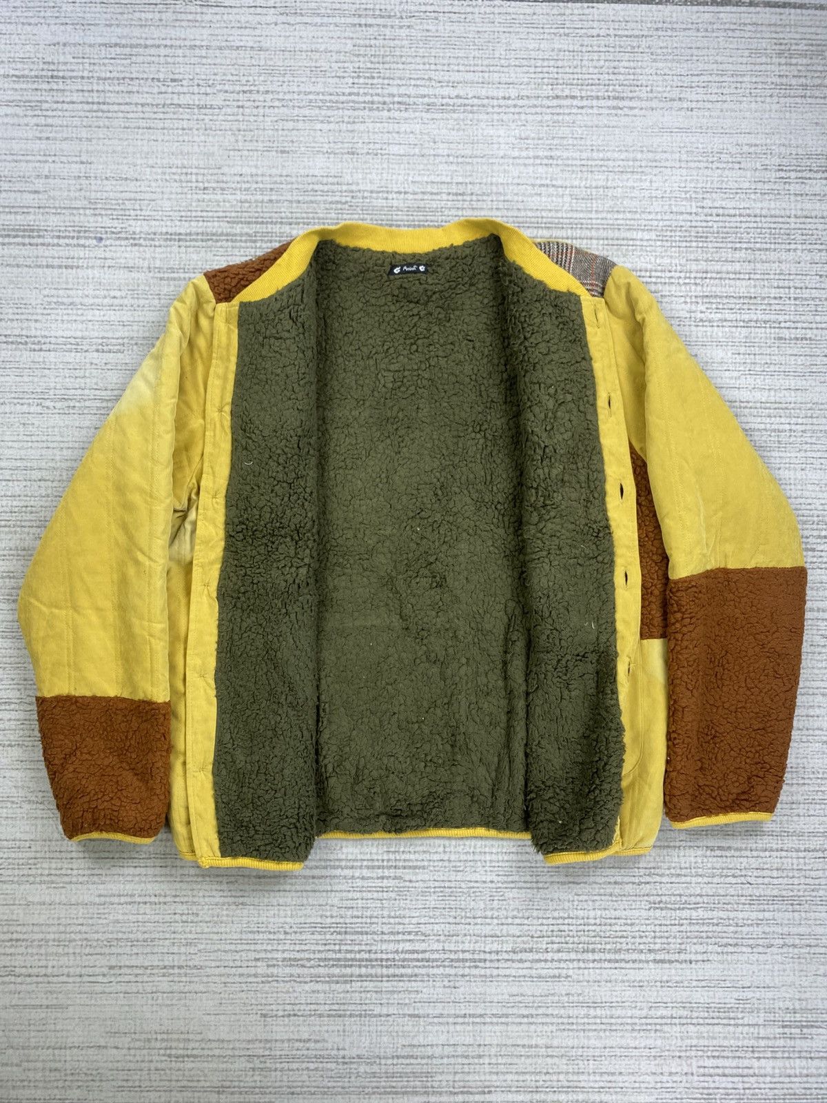 Japanese Brand × Vintage Vintage Amina Multicolour Patchwork Lined Sherpa Jacket Size US M / EU 48-50 / 2 - 5 Thumbnail
