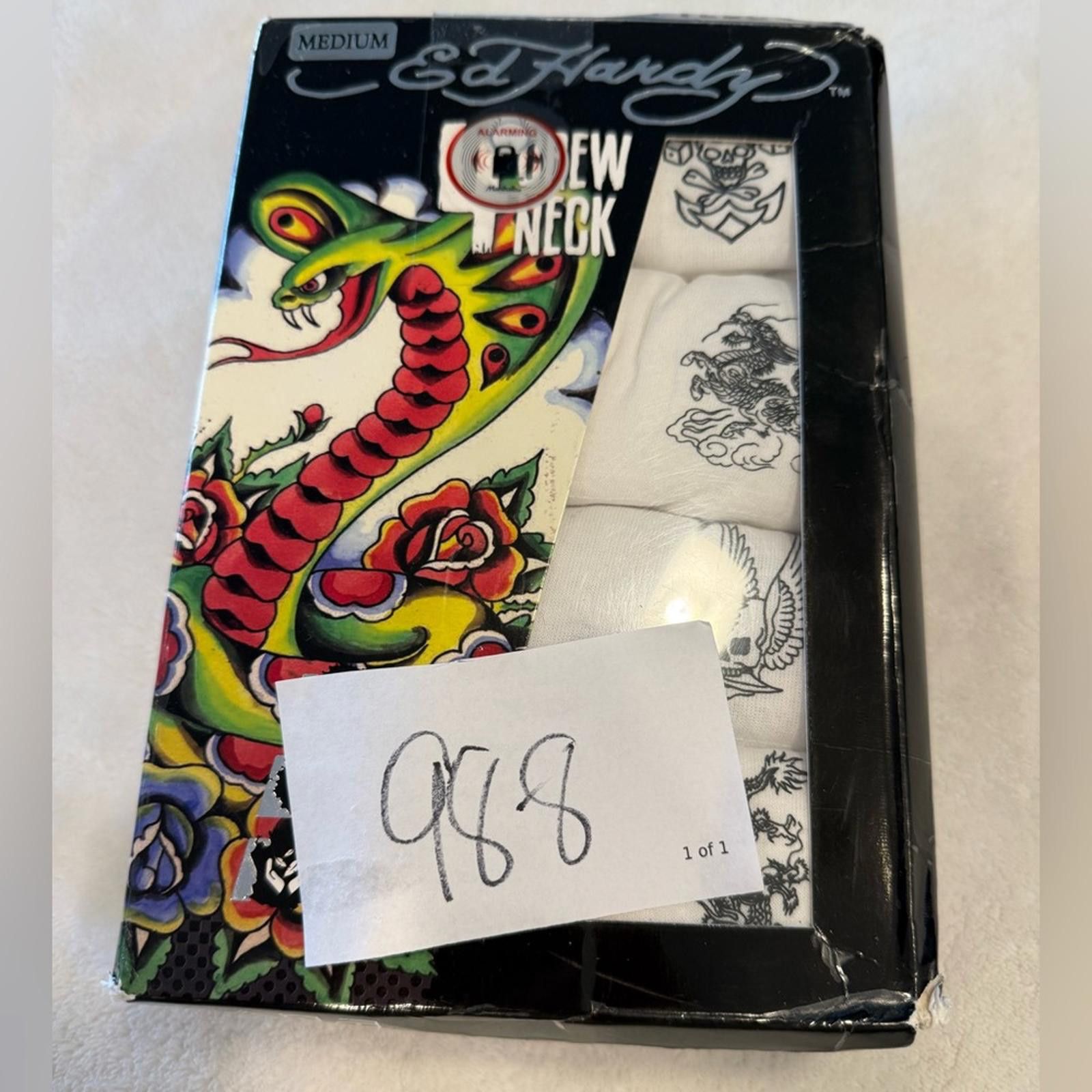 Ed Hardy ED Hardy Crew Neck tees white color pack of four SZ medium Size US M / EU 48-50 / 2 - 9 Thumbnail
