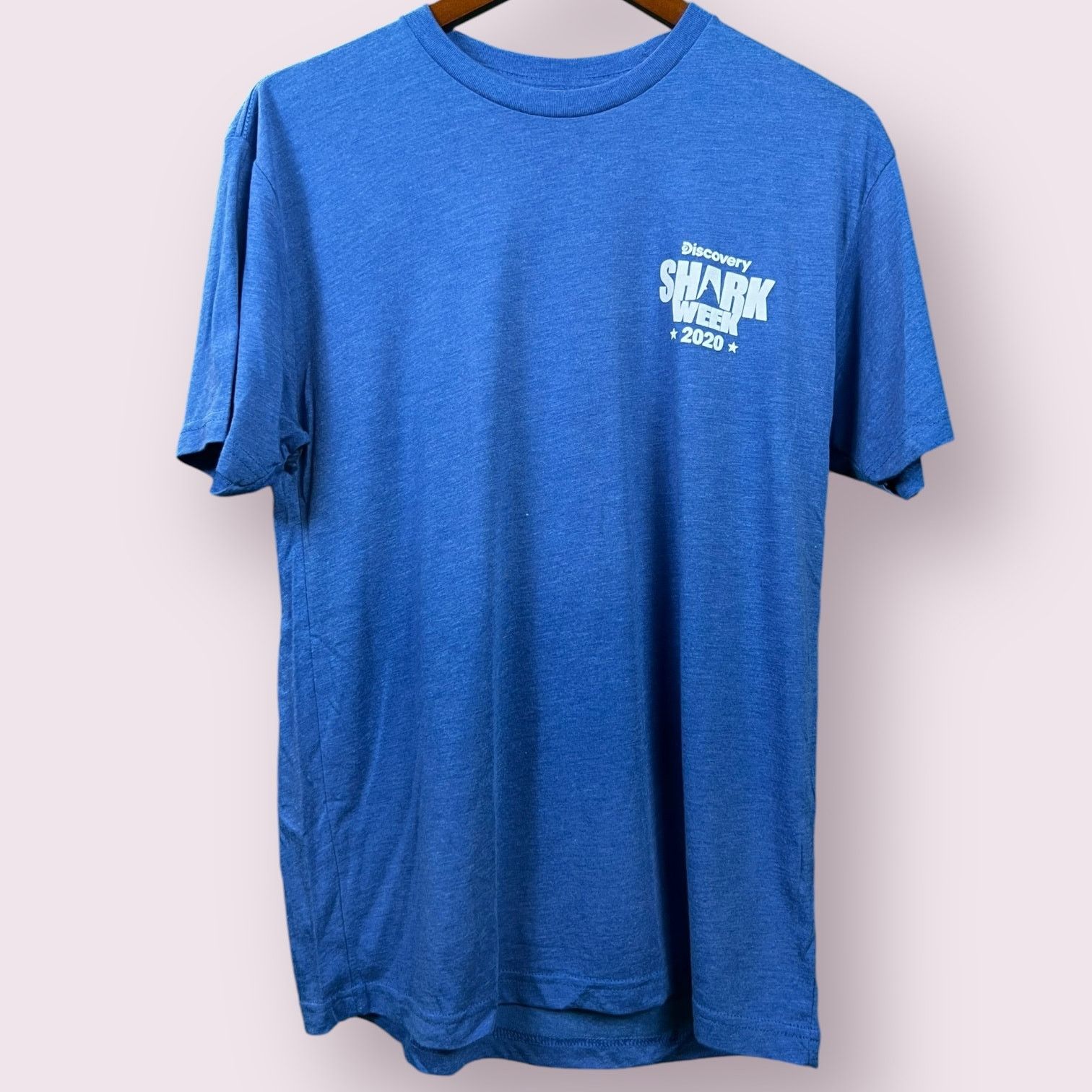 Next Level NWOT Discovery Shark Week 2020 T-Shirt Promo Deadstock Med Size US M / EU 48-50 / 2 - 1 Thumbnail