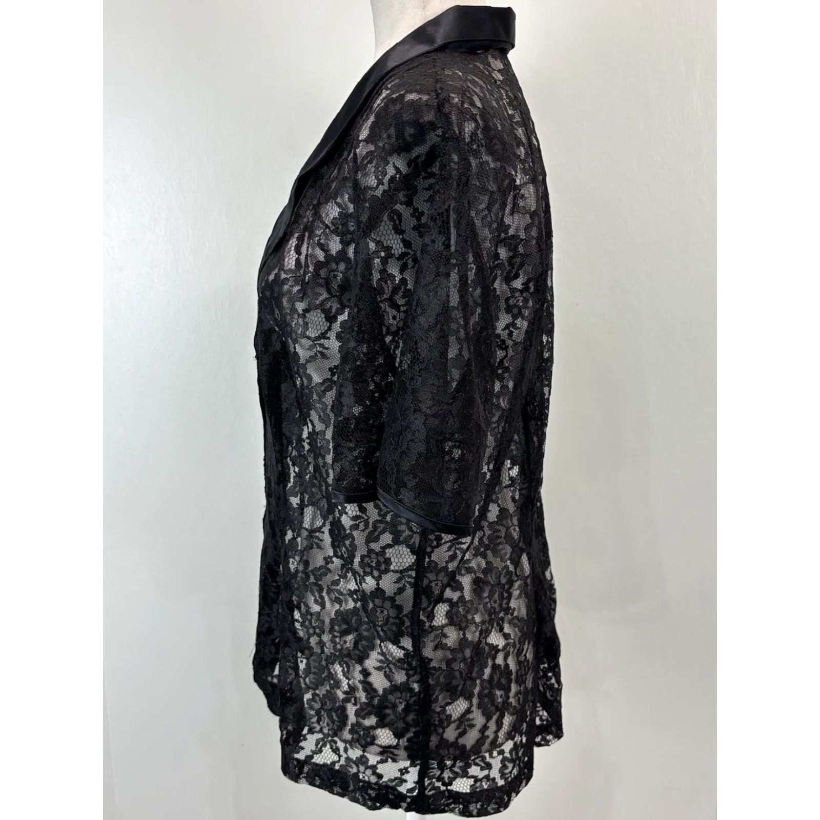 Victoria's Secret Vtg Victoria’s Secret 2 Pc Pajama Set Sz Large Black Lace Top Satin Pants 90’s Size L / US 10 / IT 46 - 3 Thumbnail