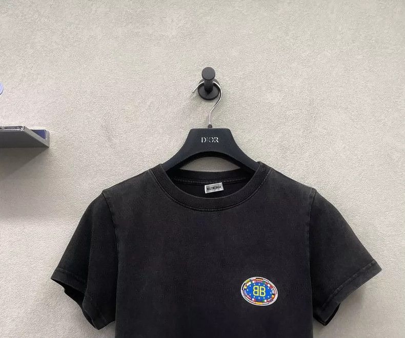 Balenciaga Balenciaga Print Casual Short Sleeve Size US S / EU 44-46 / 1 - 4 Thumbnail