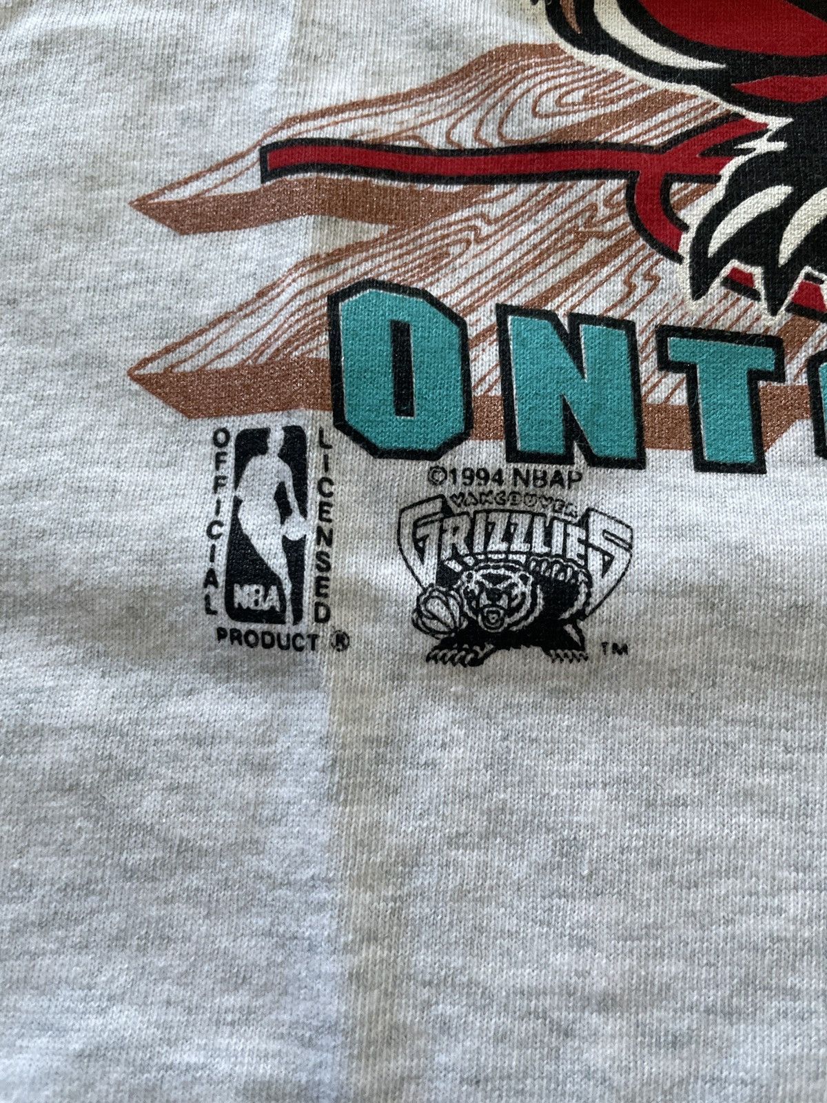 NBA Vintage NWT Vancouver Grizzlies NBA Basketball Shirt Size US XL / EU 56 / 4 - 3 Thumbnail