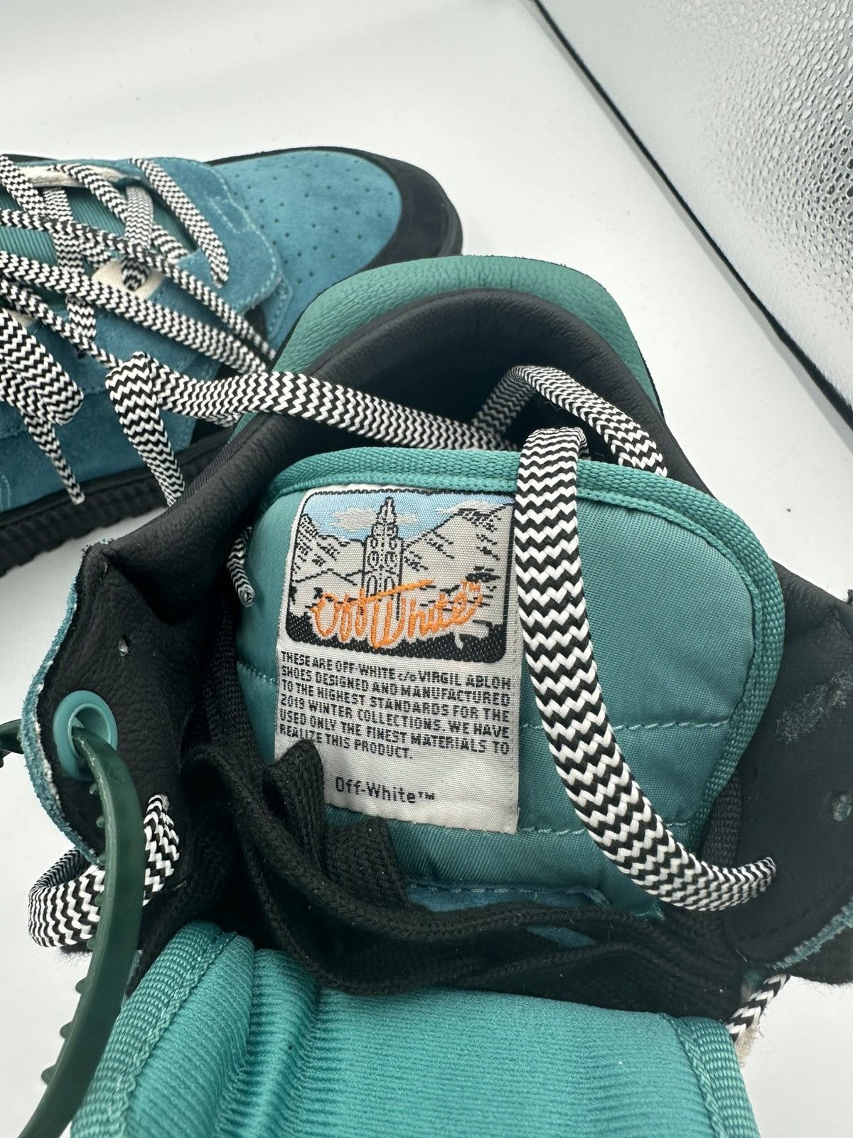 Off-White Floating Arrow Suede Sneakers in Multicolor Size US 13 / EU 46 - 11 Thumbnail