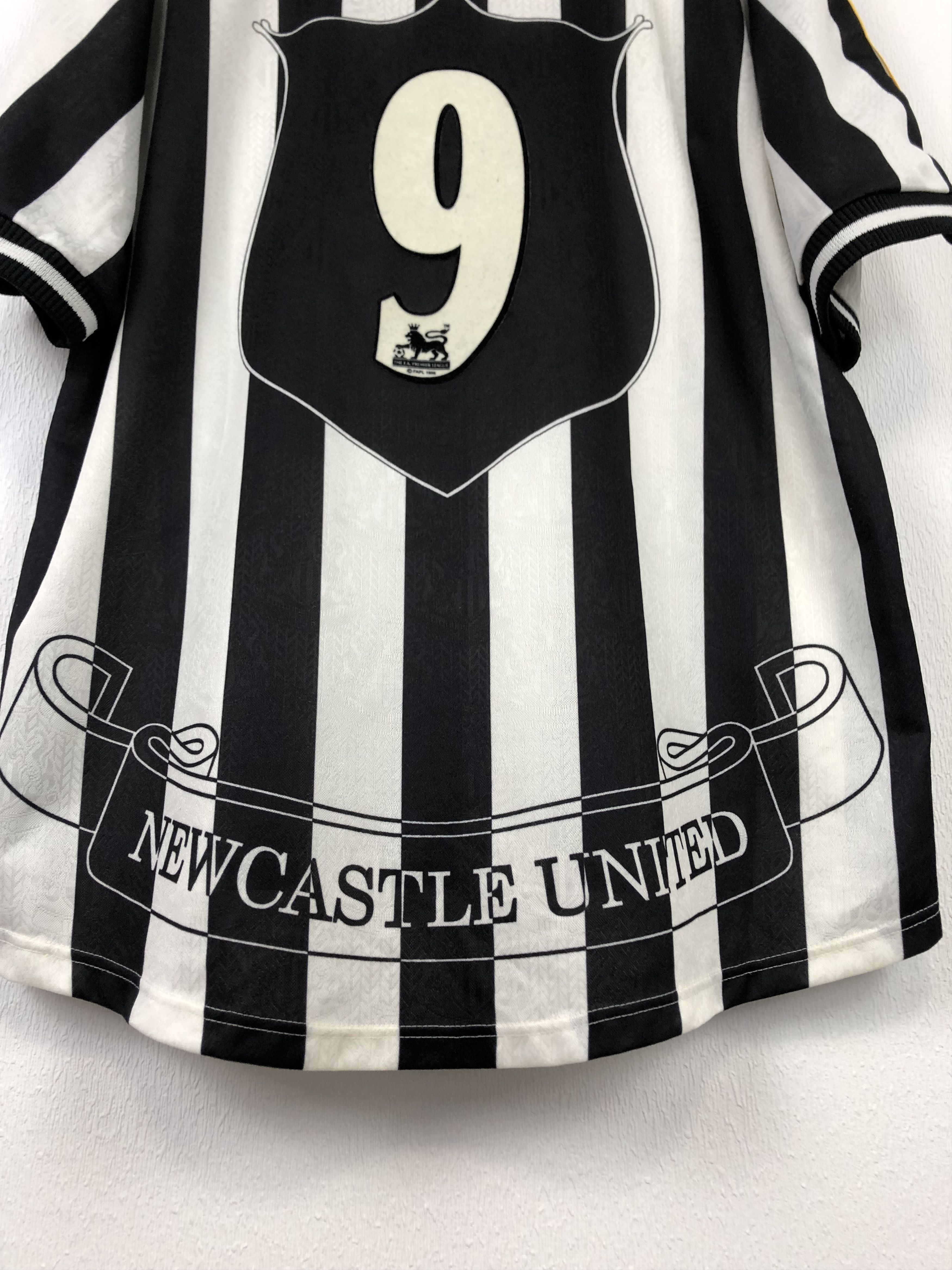 Adidas Newcastle football shirt 1997 Soccer Adidas #9 Legend Jersey Size US L / EU 52-54 / 3 - 12 Thumbnail