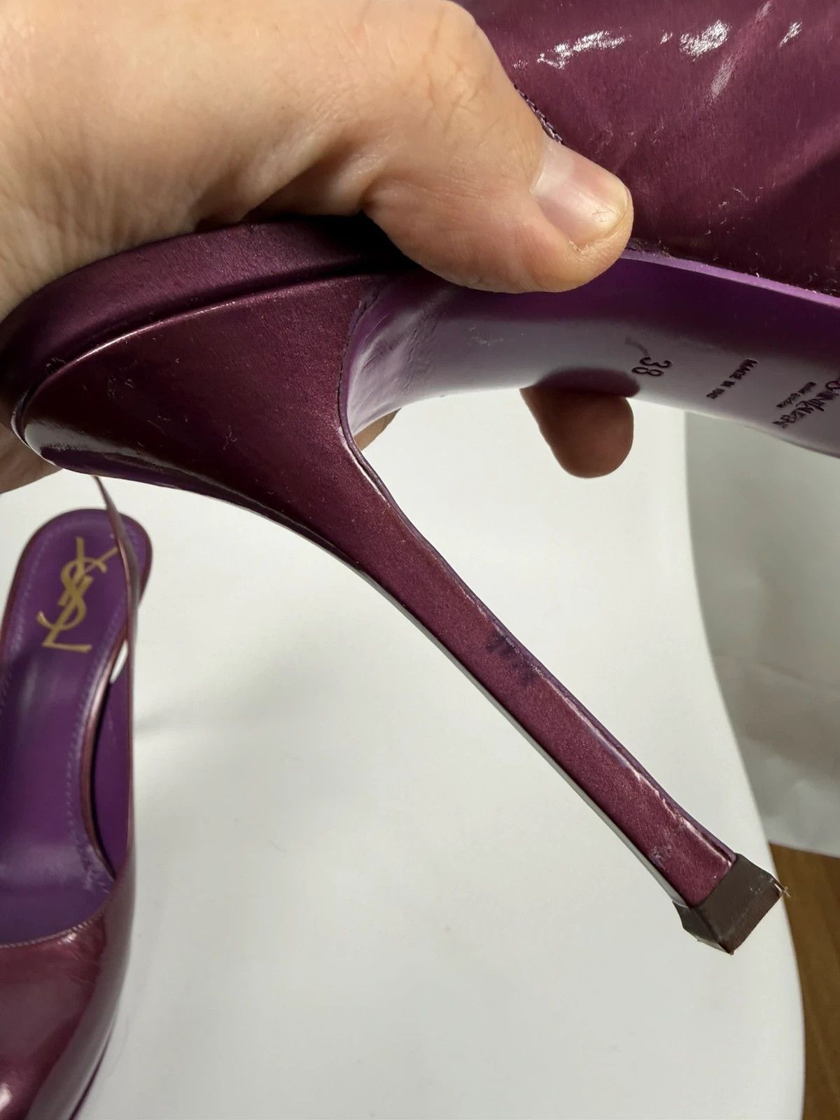Yves Saint Laurent Yves Saint Laurent Laque Slingback Heels size 38 Size US 7 / IT 37 - 10 Thumbnail