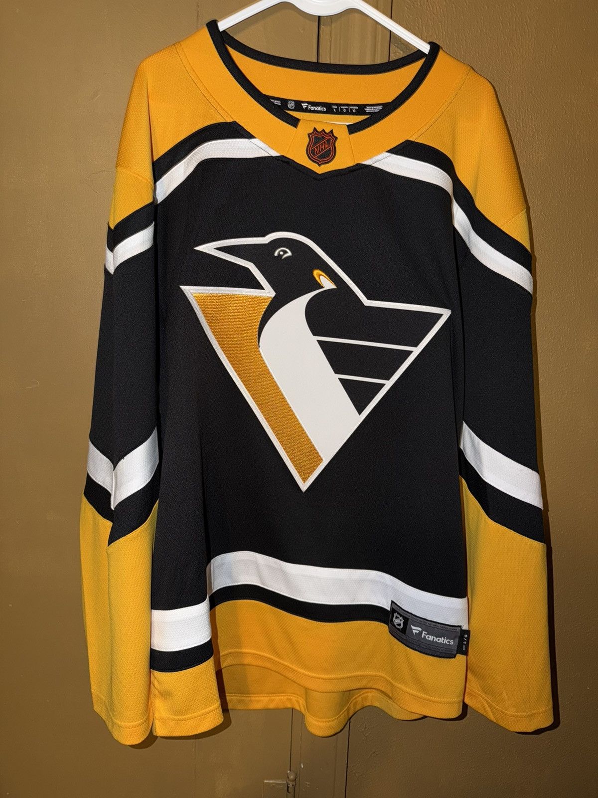 NHL Fanatics Breakaway NHL Hockey Pittsburgh Penguins Jersey LG Size US L / EU 52-54 / 3 - 1 Thumbnail